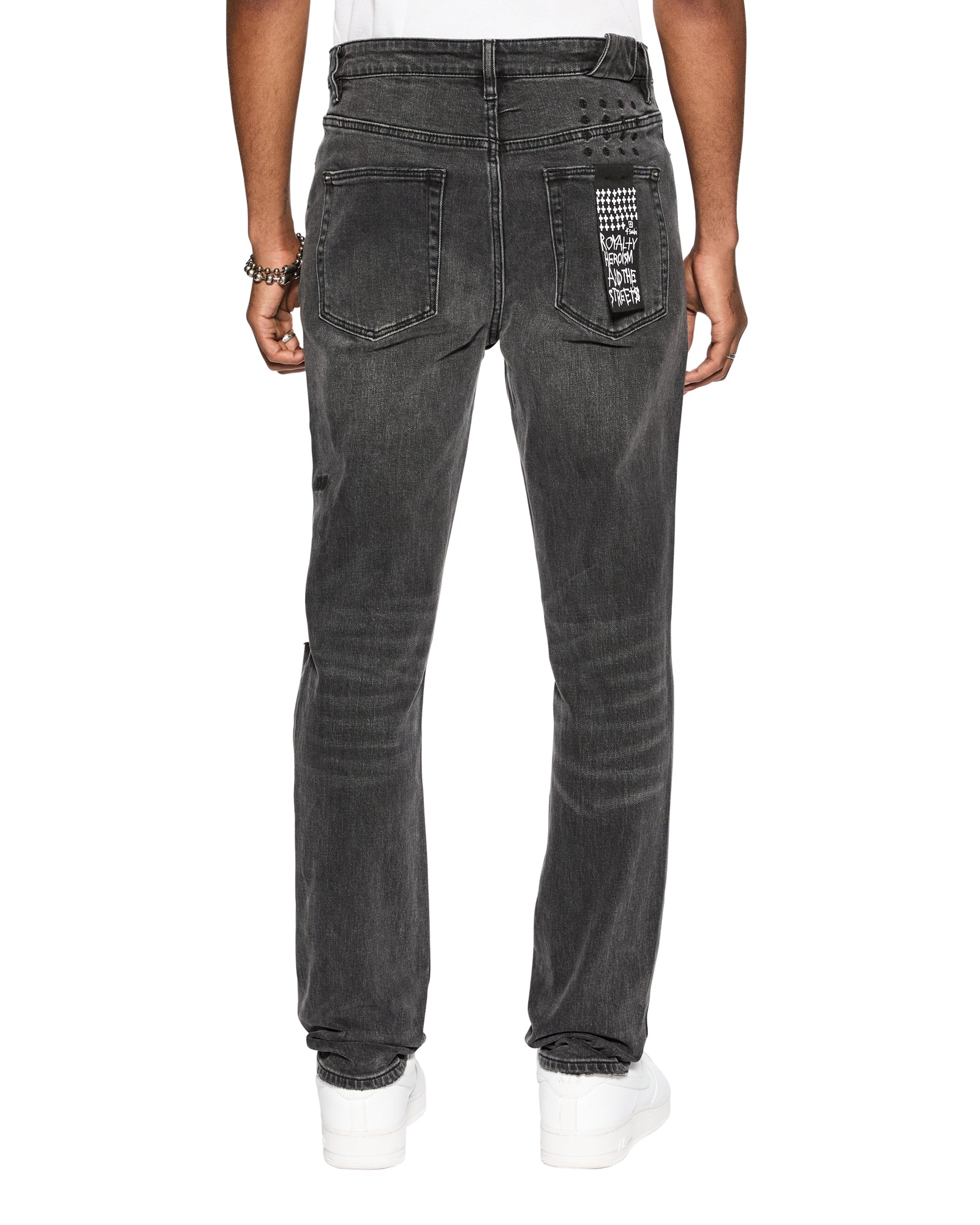 CHITCH ANGST SABBATH - Image 4