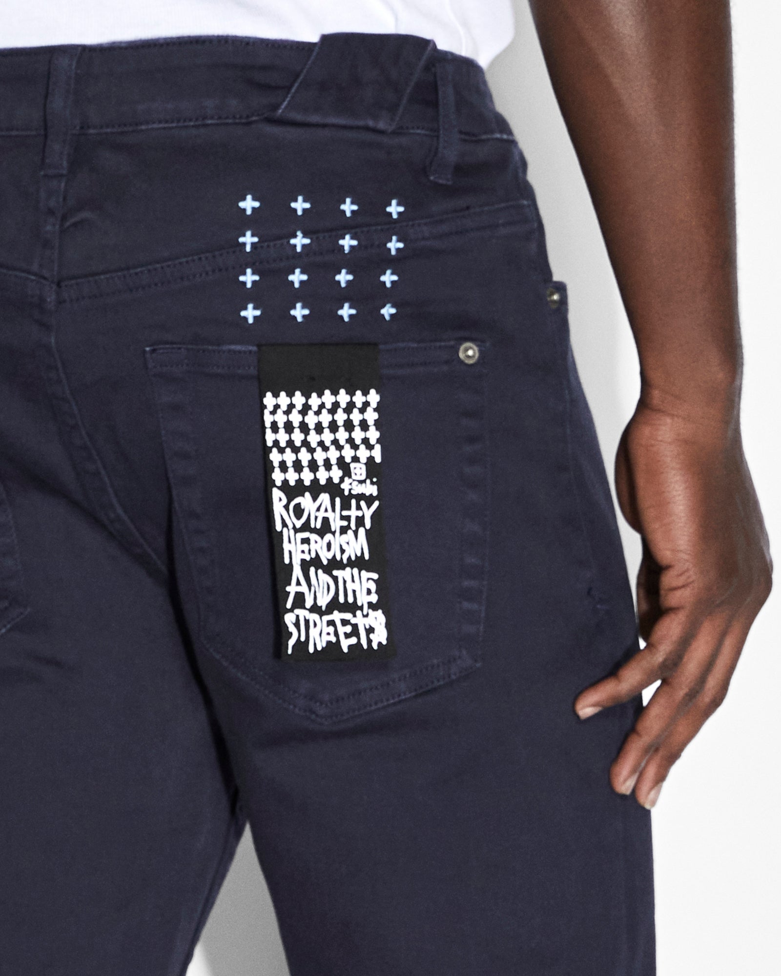 CHITCH NFT NAVY - Image 6