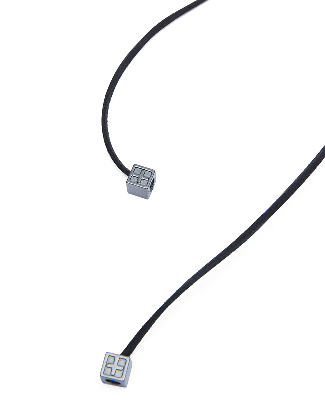 NOIR PEARL CHOKER - Image 4