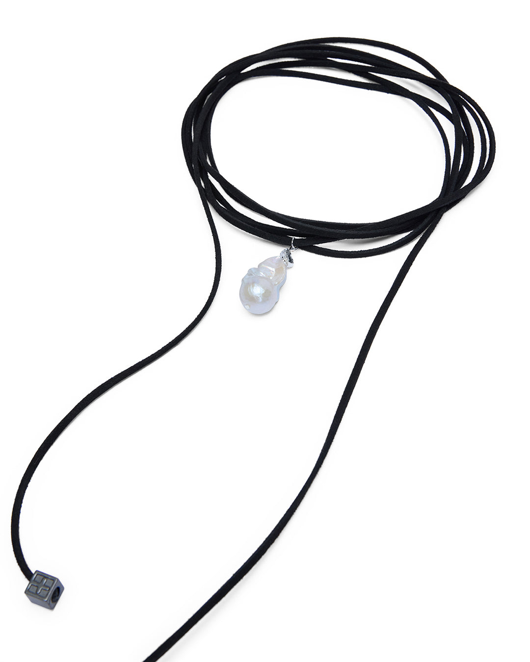 NOIR PEARL CHOKER - Image 6