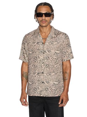CONFUSED RESORT SS SHIRT LEO