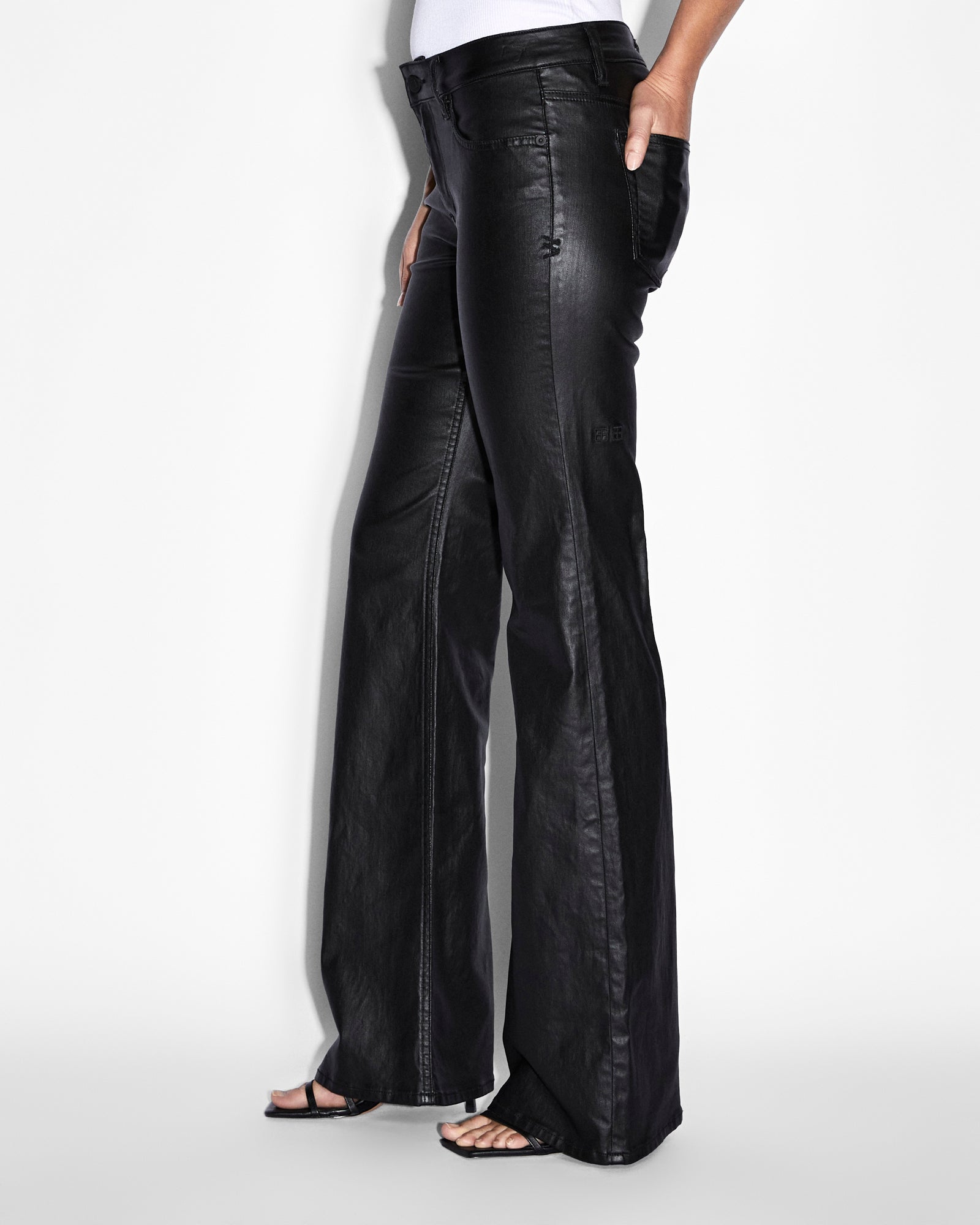 SOHO LO JINX - Image 4