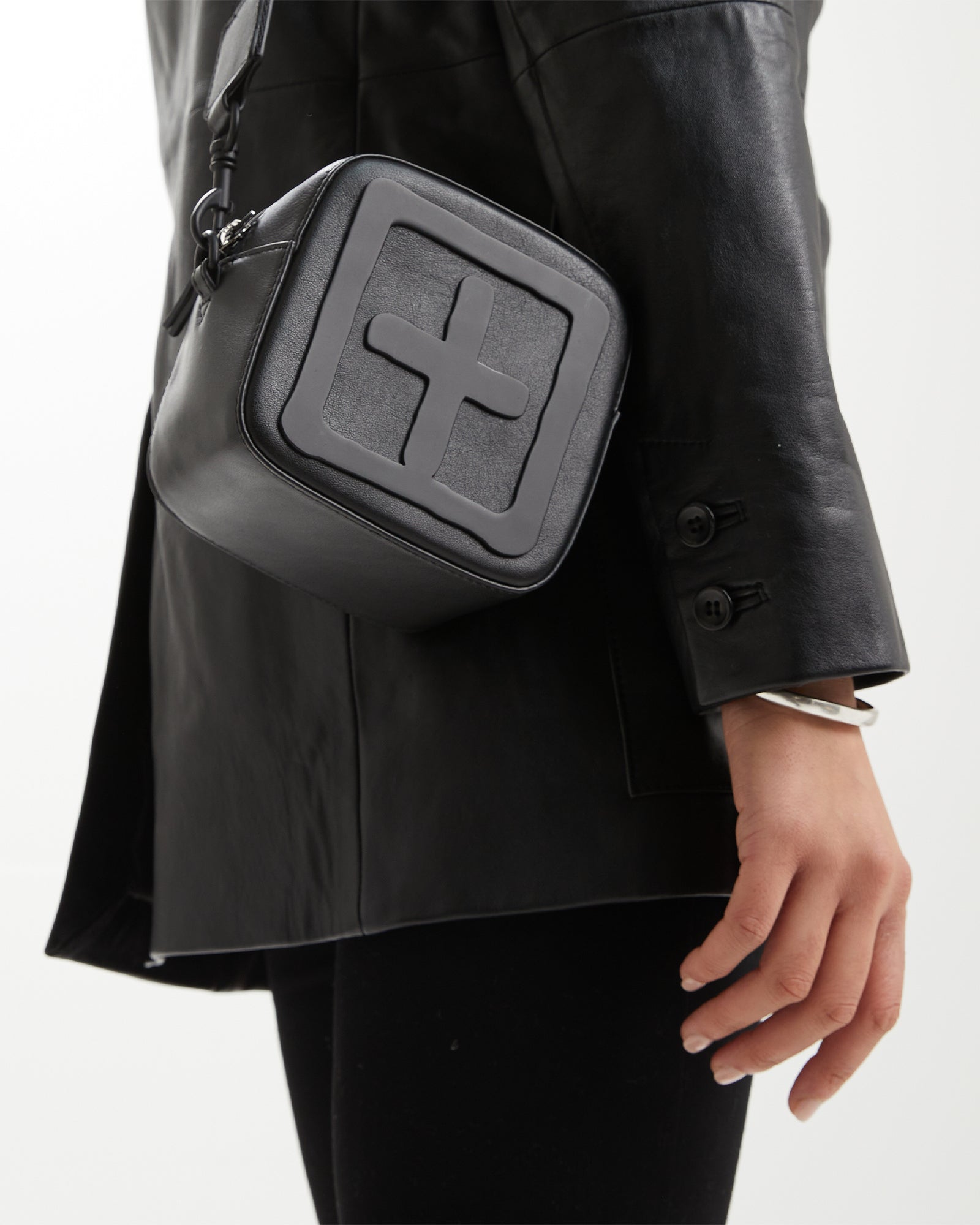 KUBE MINI BAG BLACK - Image 2