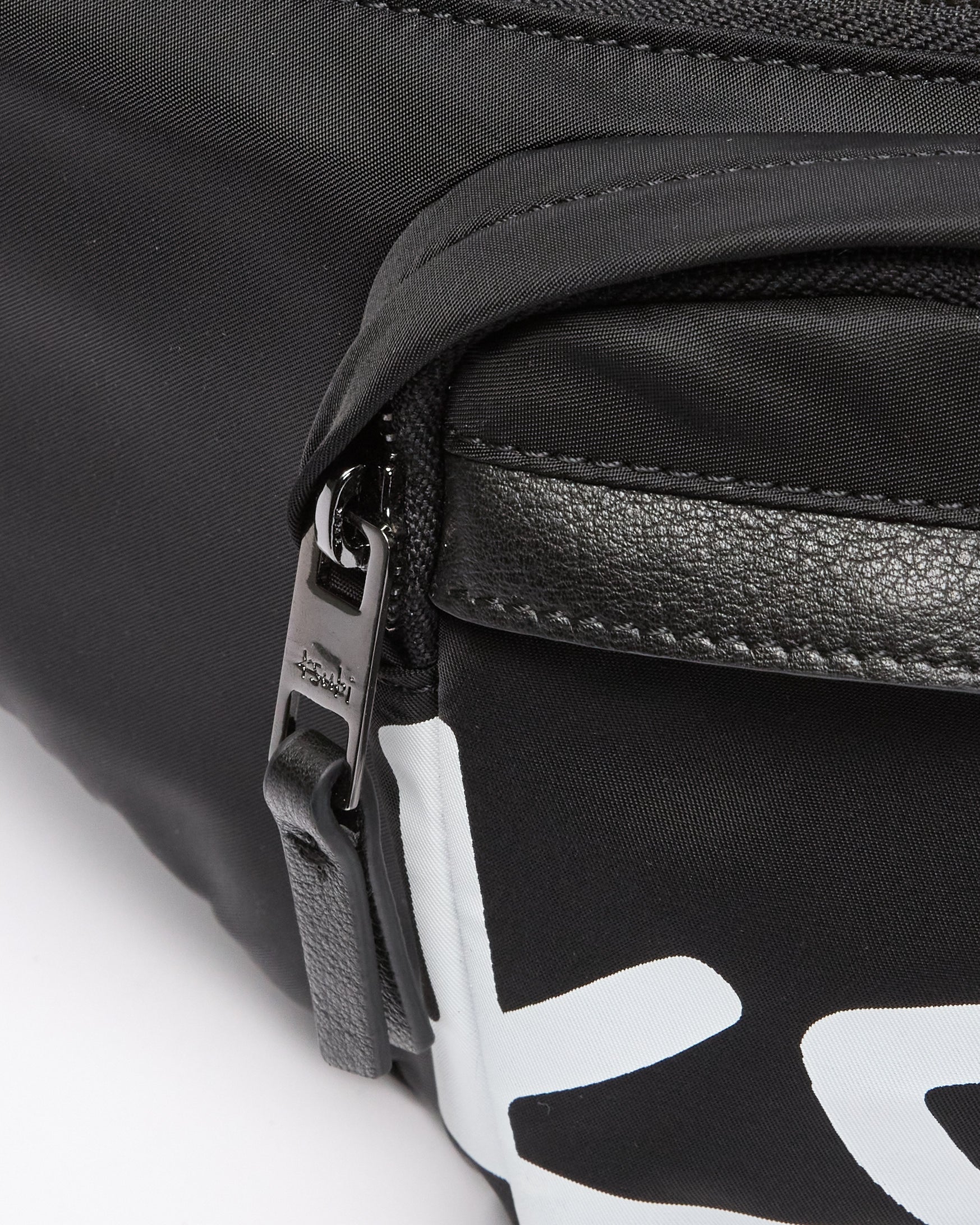 BAG1999BUMBAG_219_2048x.jpg