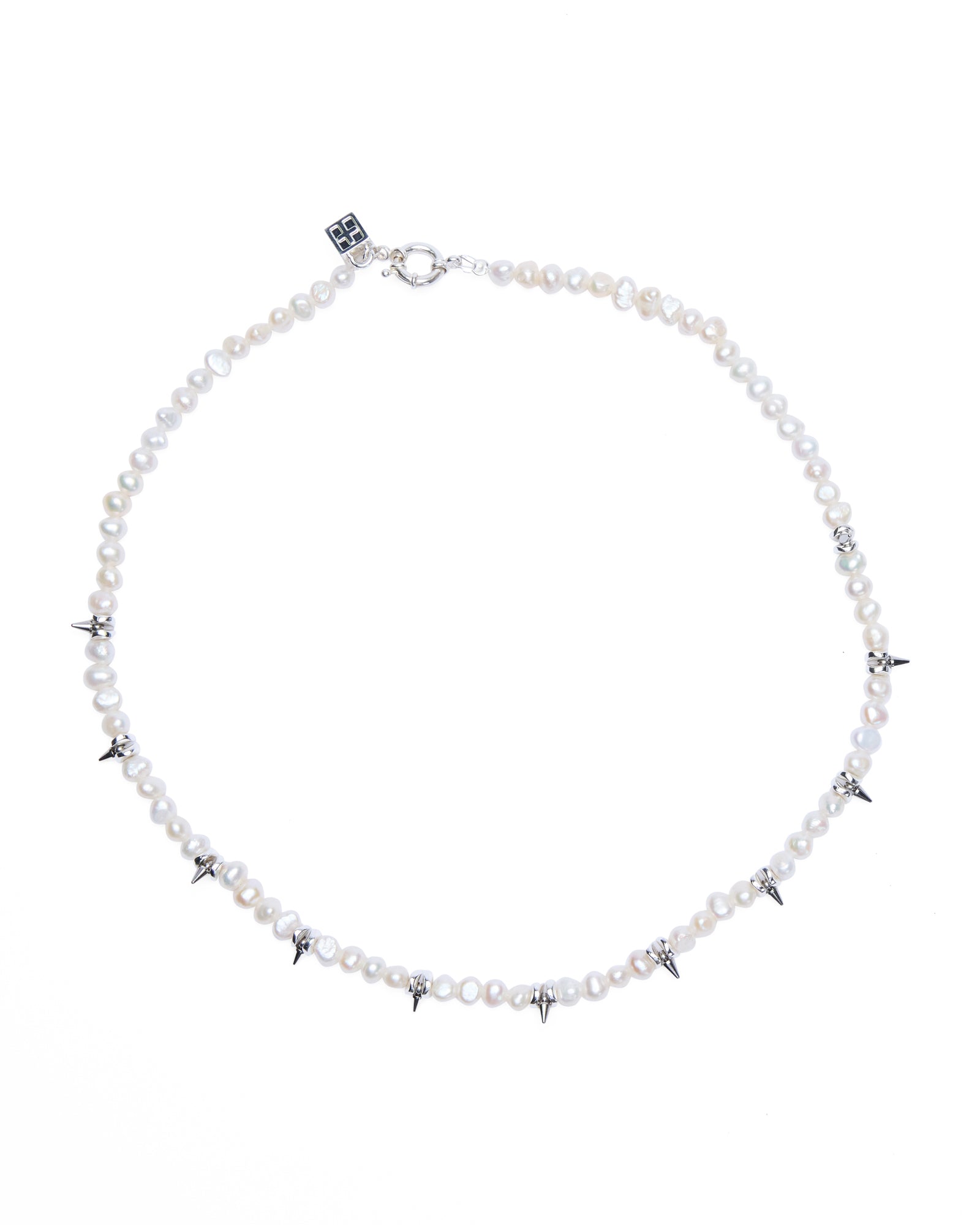 BARBEDWIRENECKLACESILVER_066_2048x.jpg