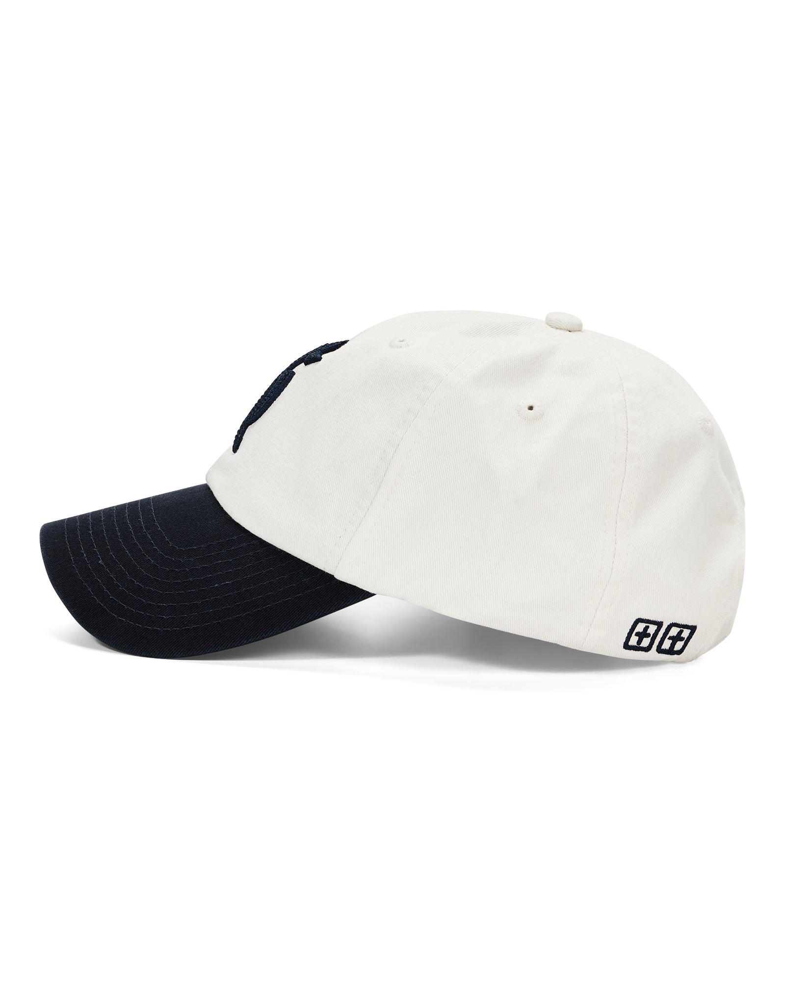 CAP2-F3_2048x.jpg