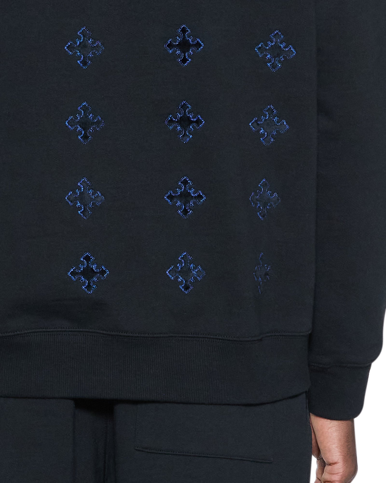 FLEECE_4X4REVAMPBIGGIEHOODIEBLACK_670_2048x.jpg