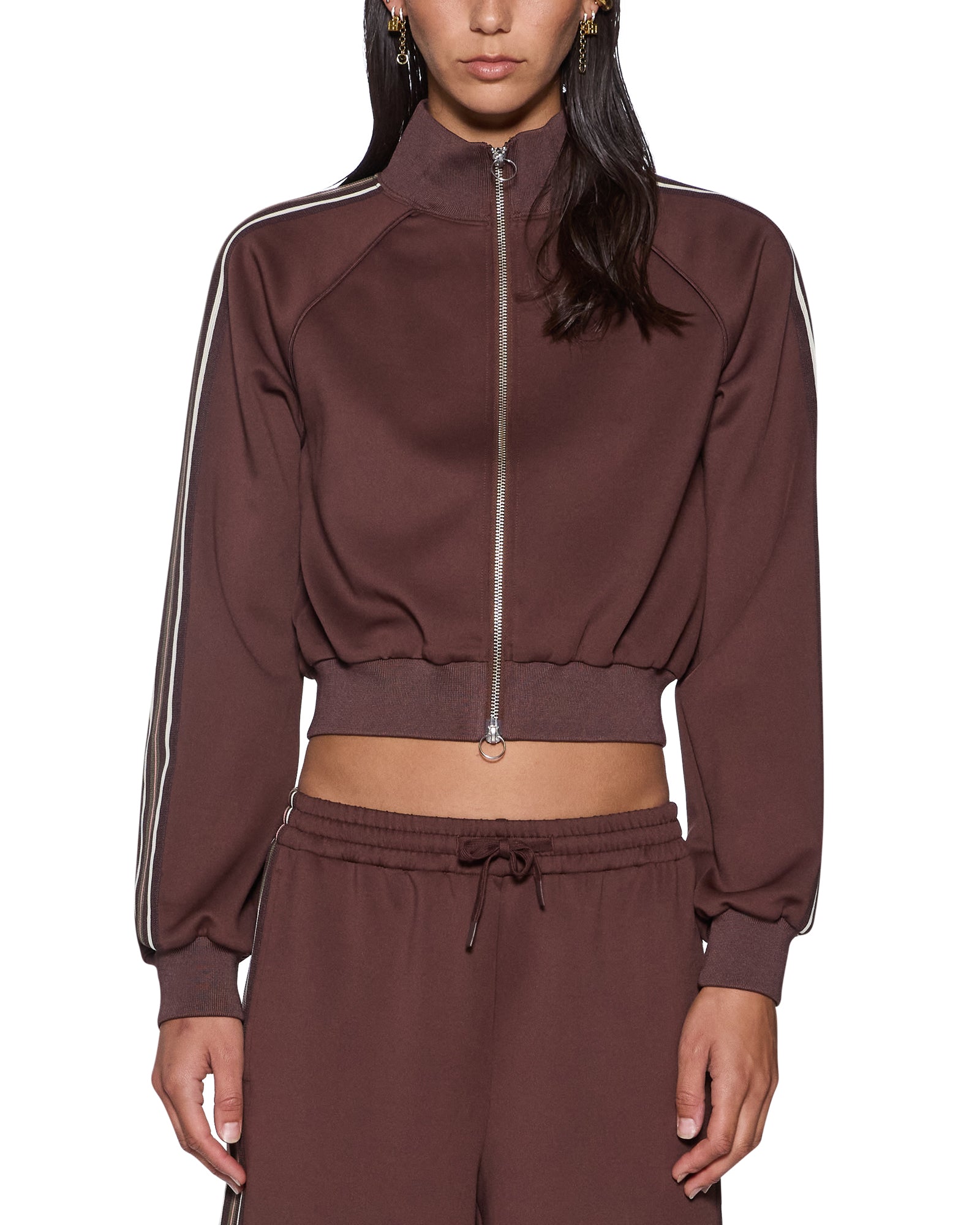 FLEECE_CROPPEDZIPTRAKTOPMOCHA_853_2048x.jpg