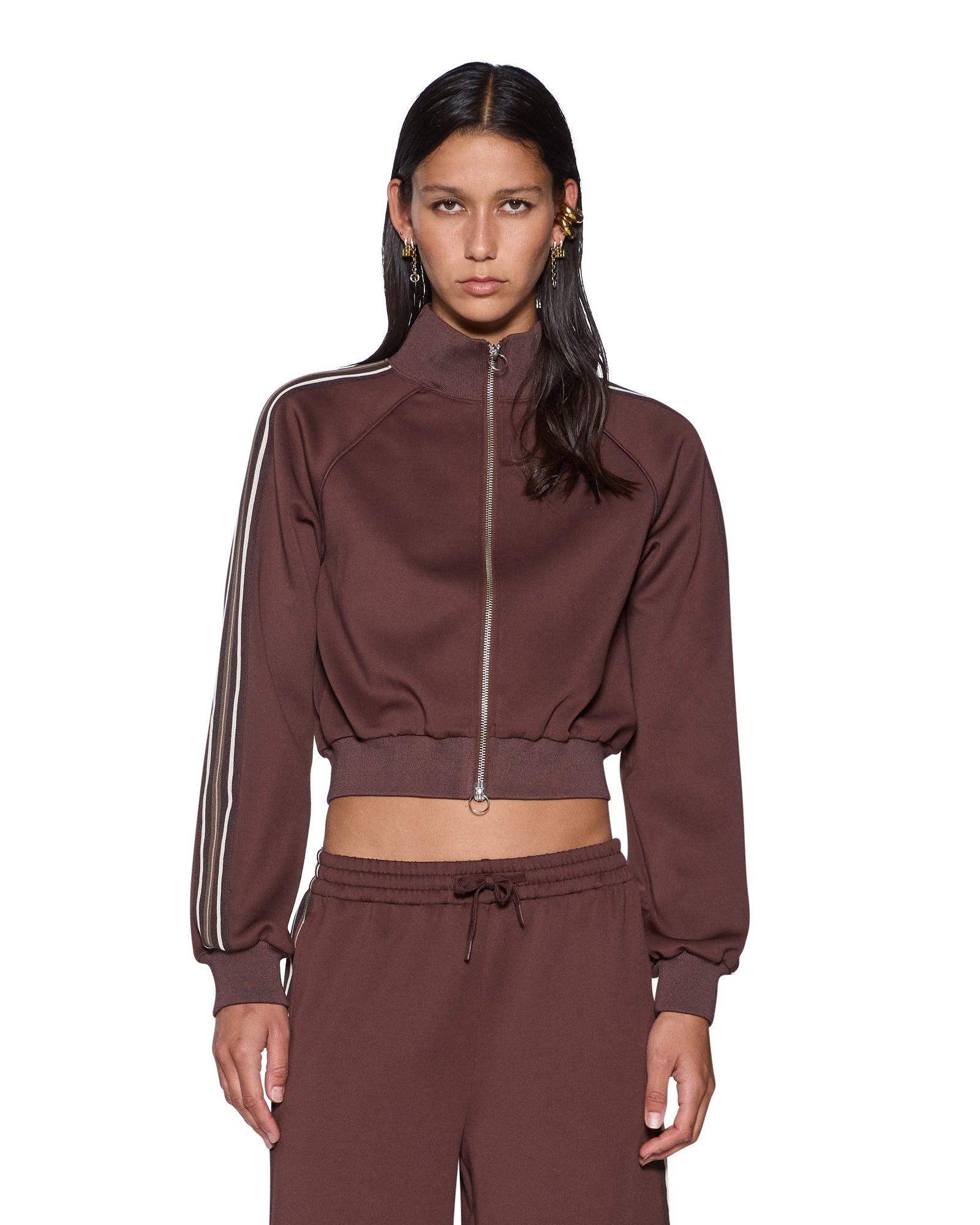 FLEECE_CROPPEDZIPTRAKTOPMOCHA_8581_2048x.jpg