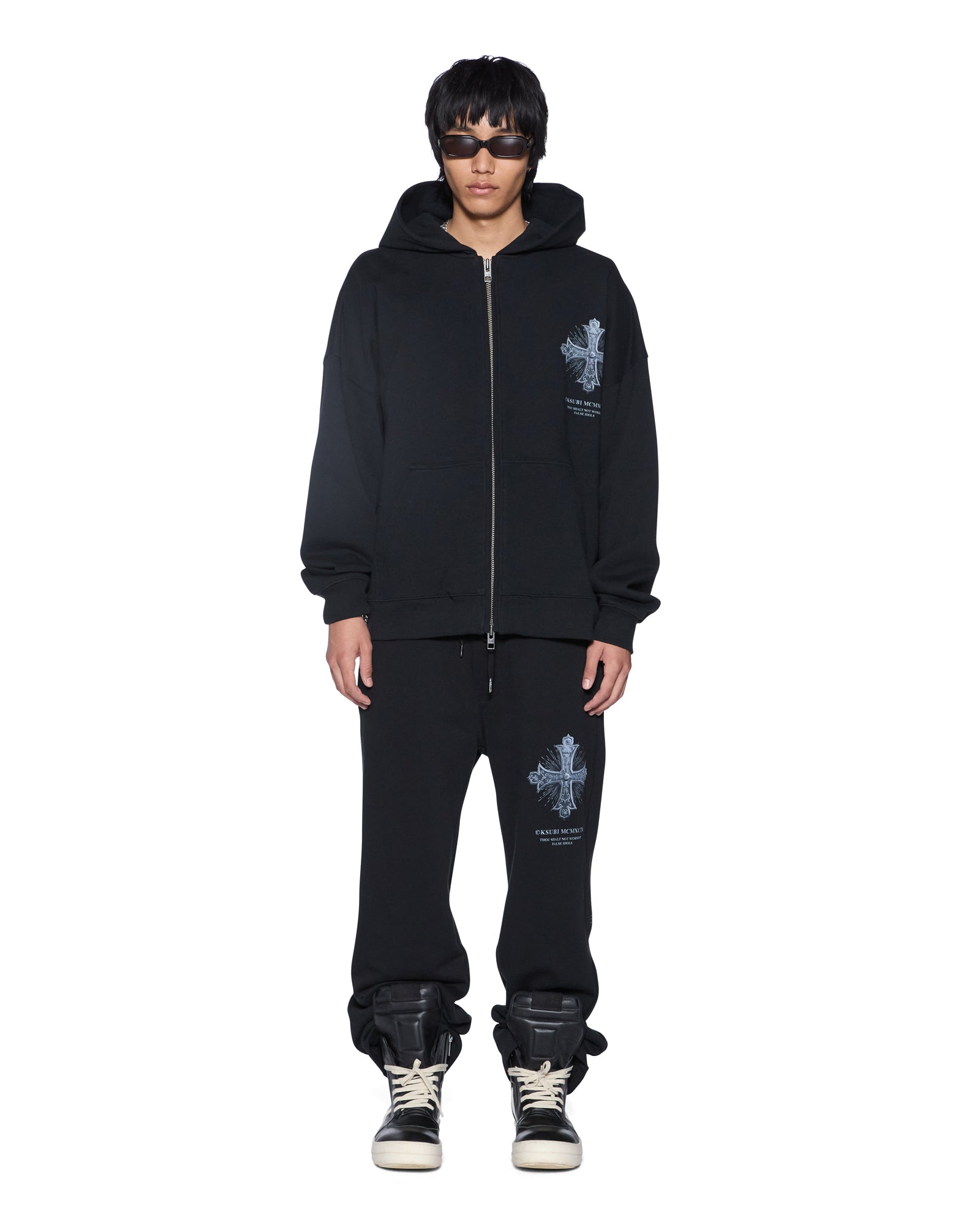 FLEECE_FALSEIDOLSEKCESSZIPHOODIEJETBLACK_393_2048x.jpg