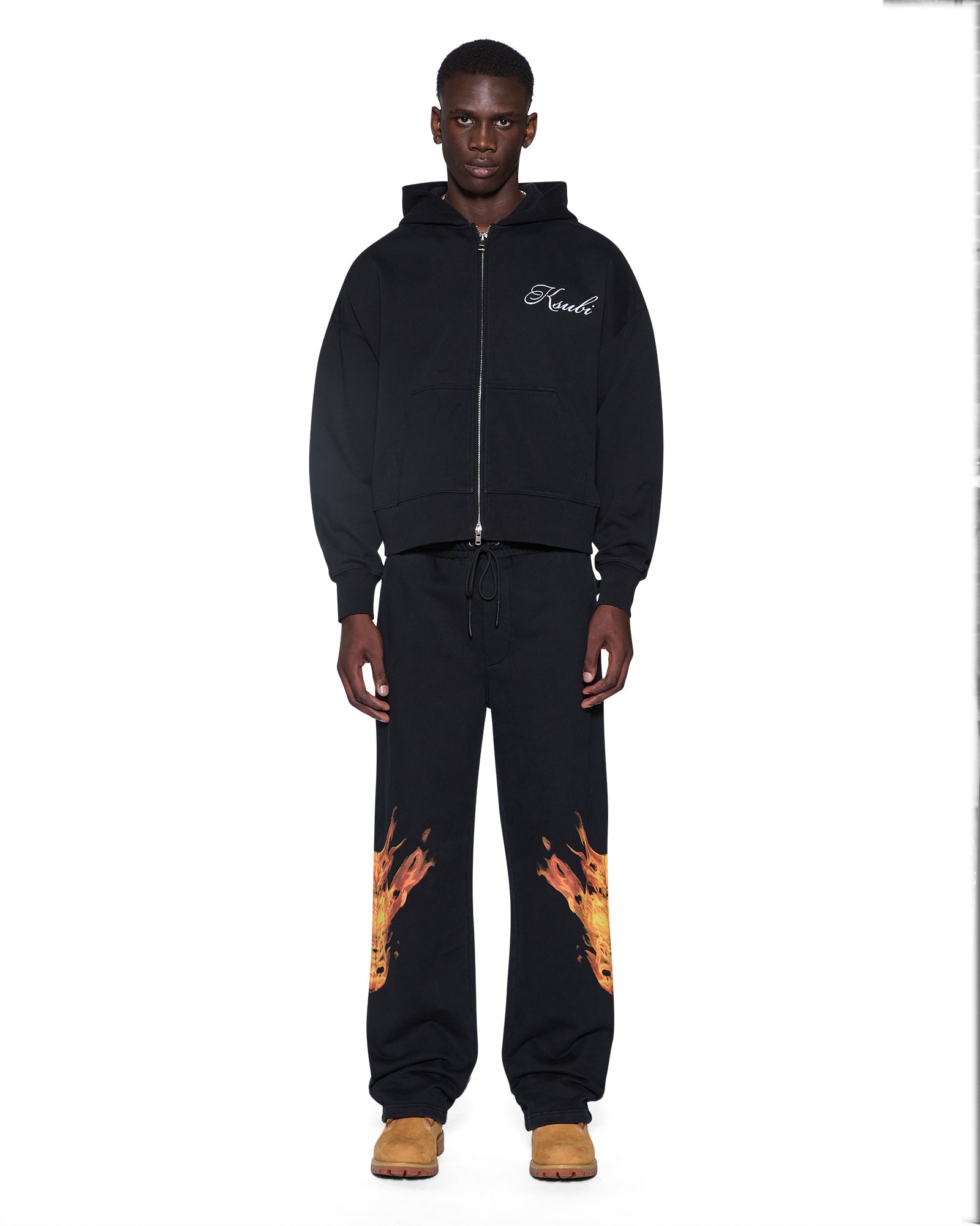 FLEECE_KROWNHALENZIPHOODIEBLACK_1112_2048x.jpg