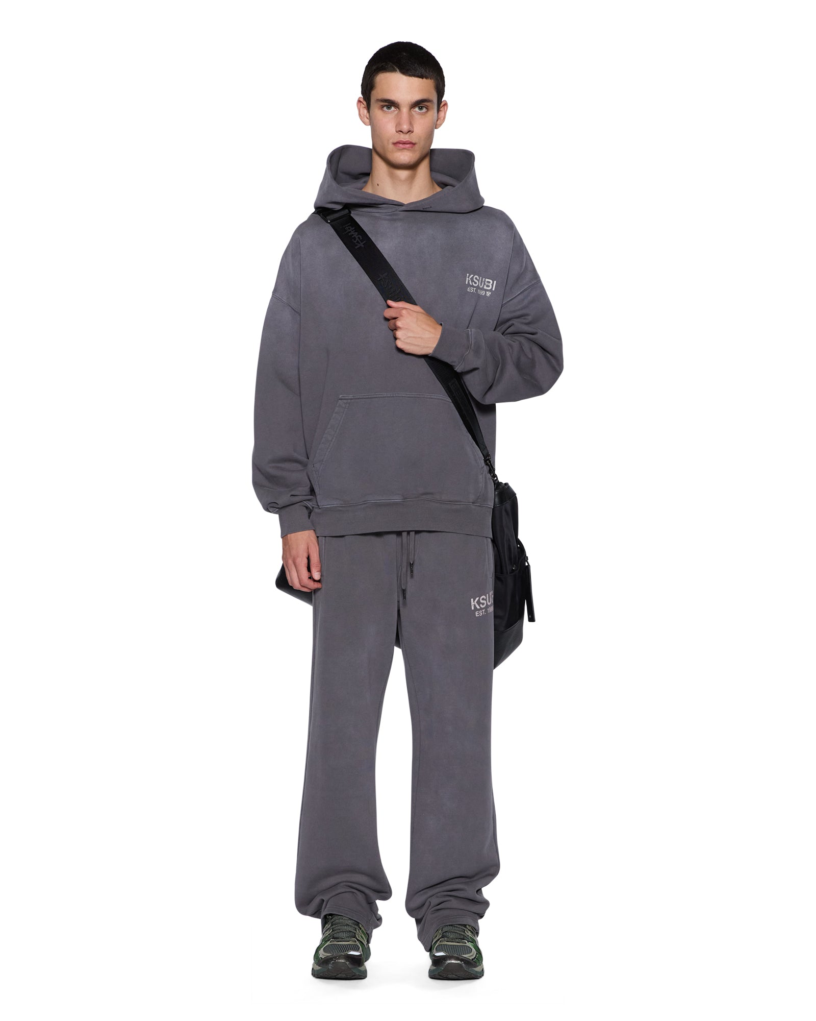 HOODIE_STATEEKCESSHOODIECHARCOALFADE_531_2048x.jpg