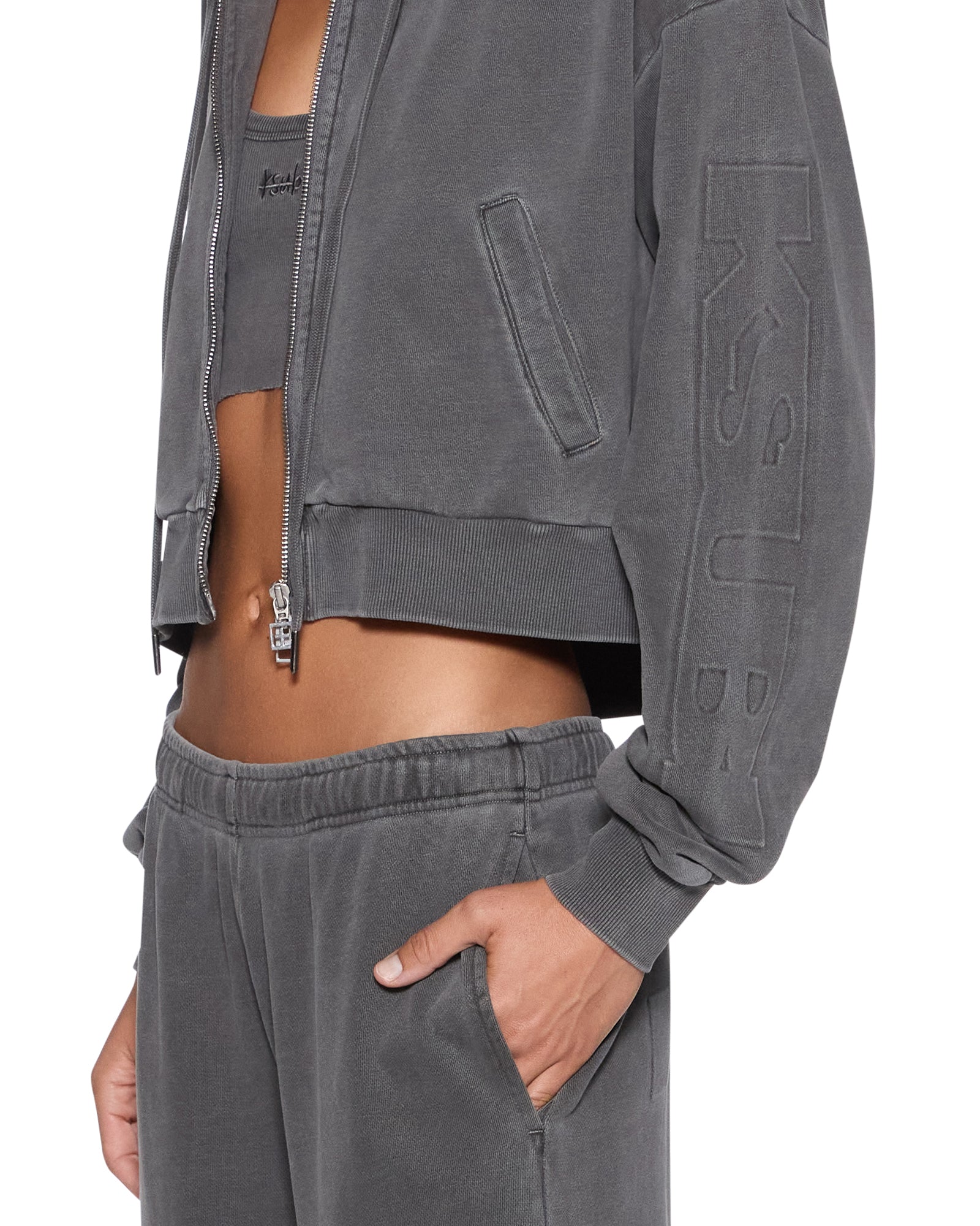 HOODY_SOTT_ORIGIN_065_a9c47684-3465-474f-829b-5edc971aa401_2048x.jpg