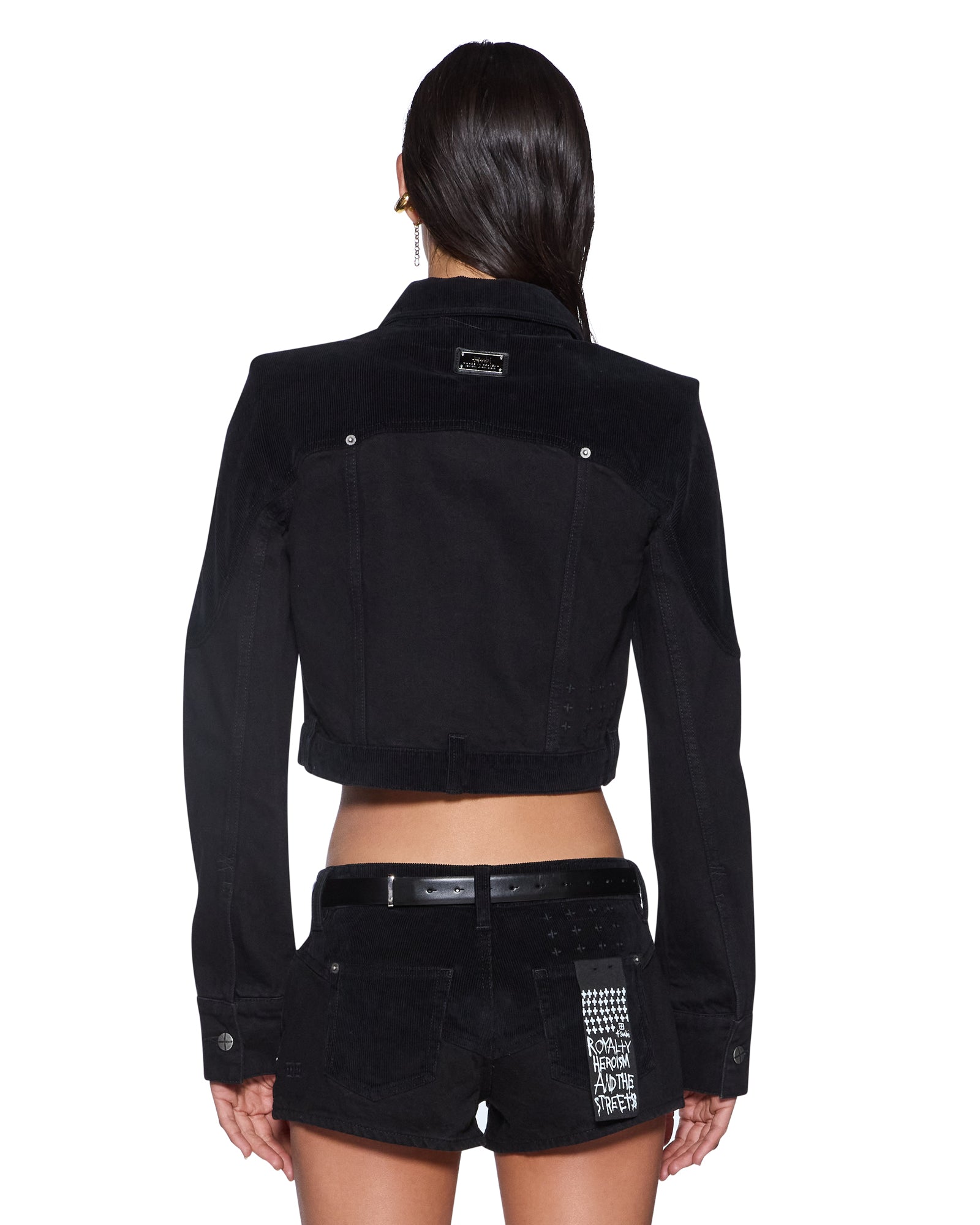 JACKETS_SLIMTRUCKERJACKETSALOONBLACK_759_2048x.jpg