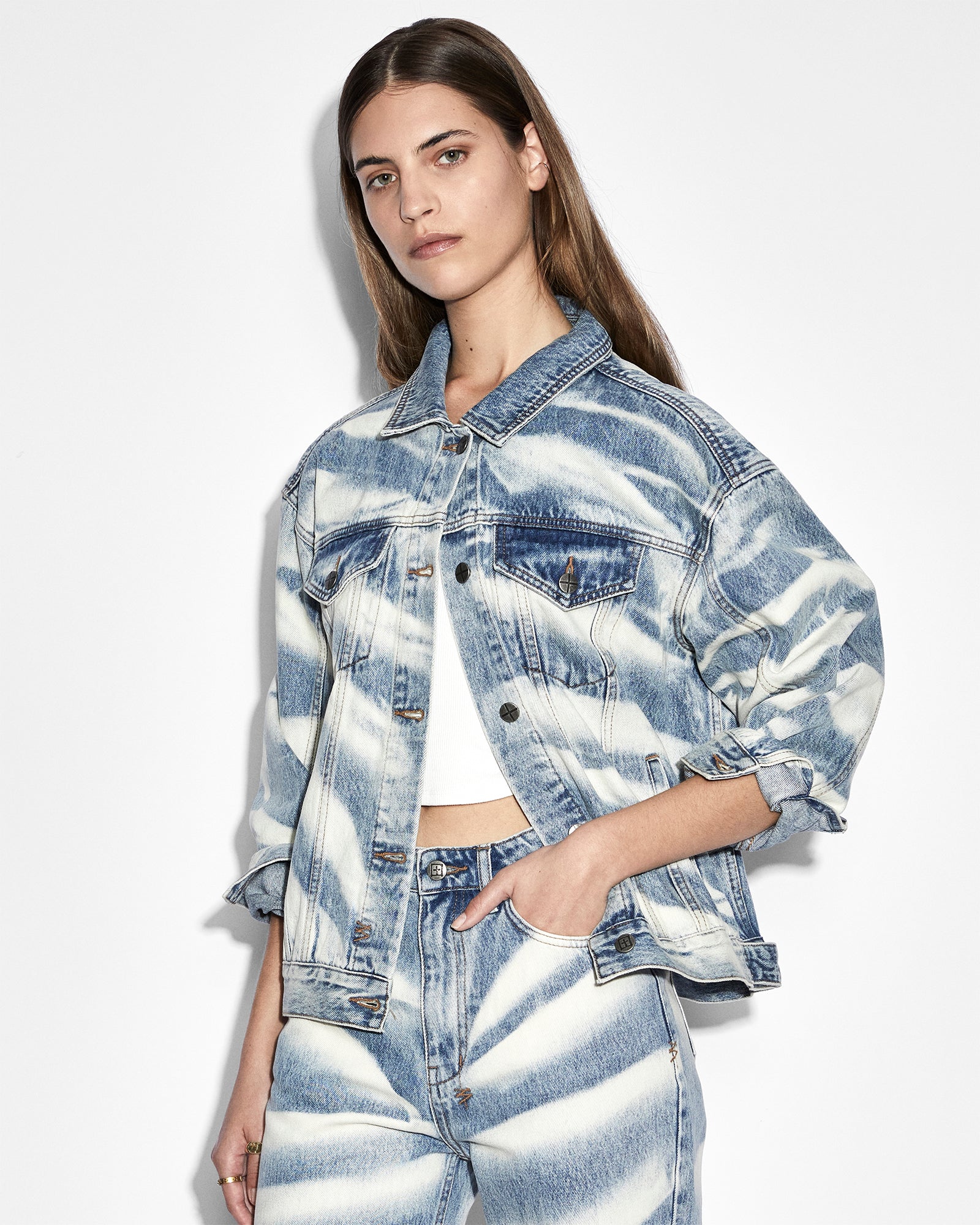 JACKET_OVERSIZED_STROKES_822_2048x.jpg