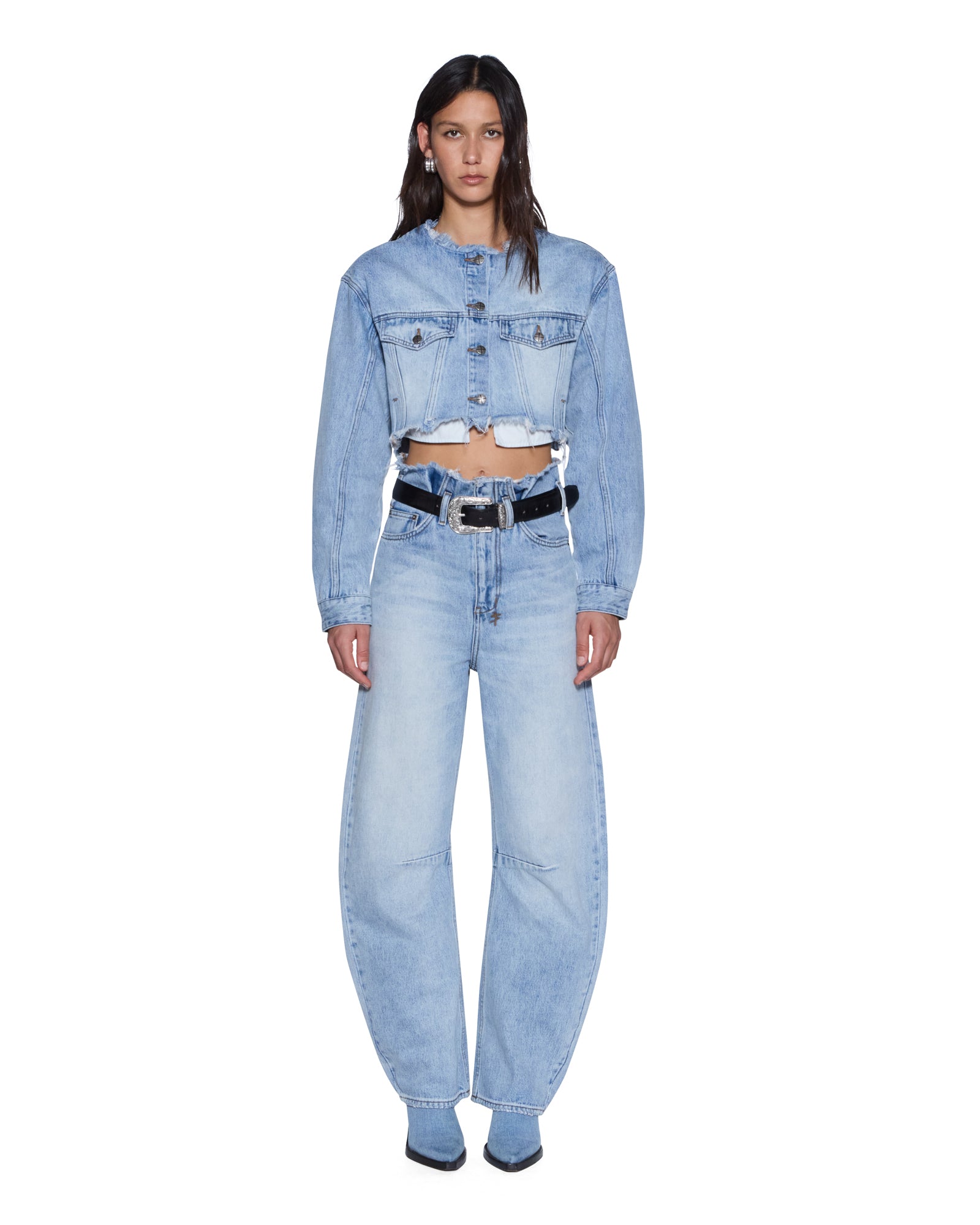 JACKET_tornoffcroptruckervapour_692_9fce1af0-ae6e-4598-90fb-4bfa3f4caf6f_2048x.jpg