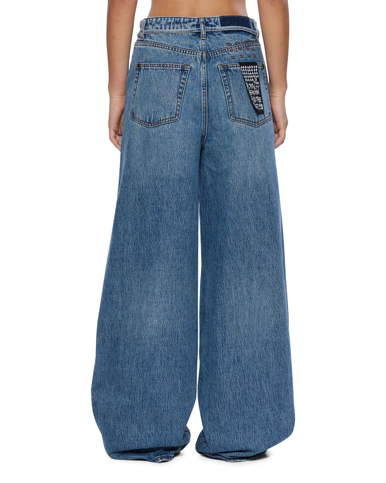 JEANS_BAGGYJEANRELIK_091_2048x.jpg