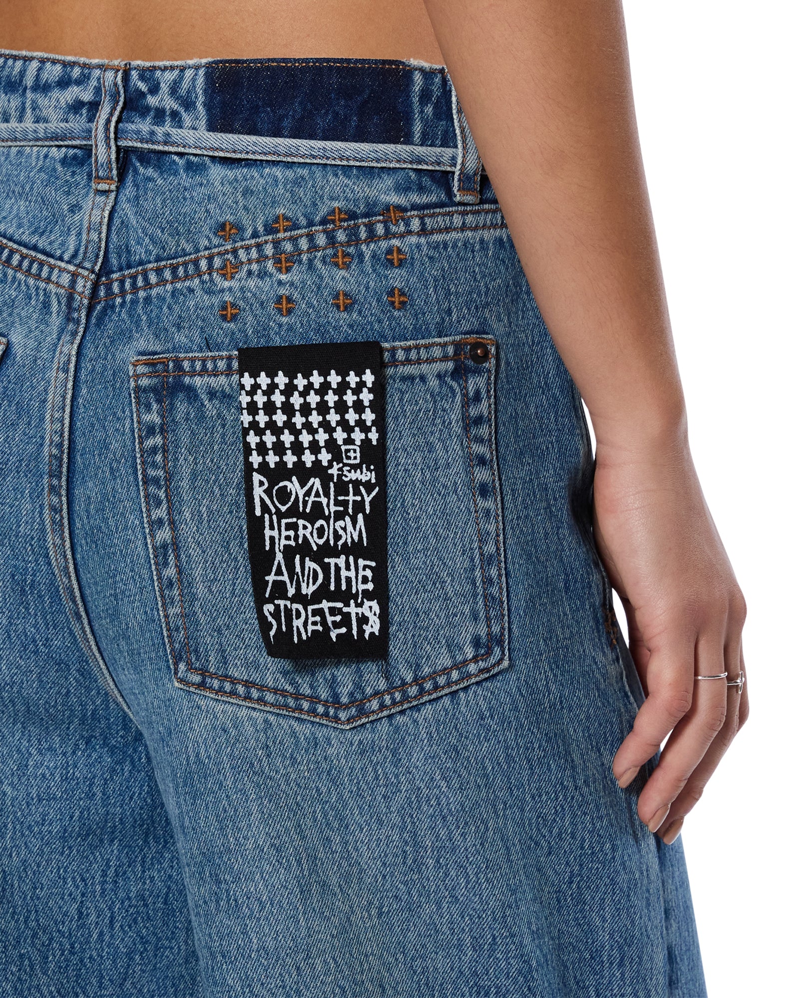 JEANS_BAGGYJEANRELIK_104_2048x.jpg