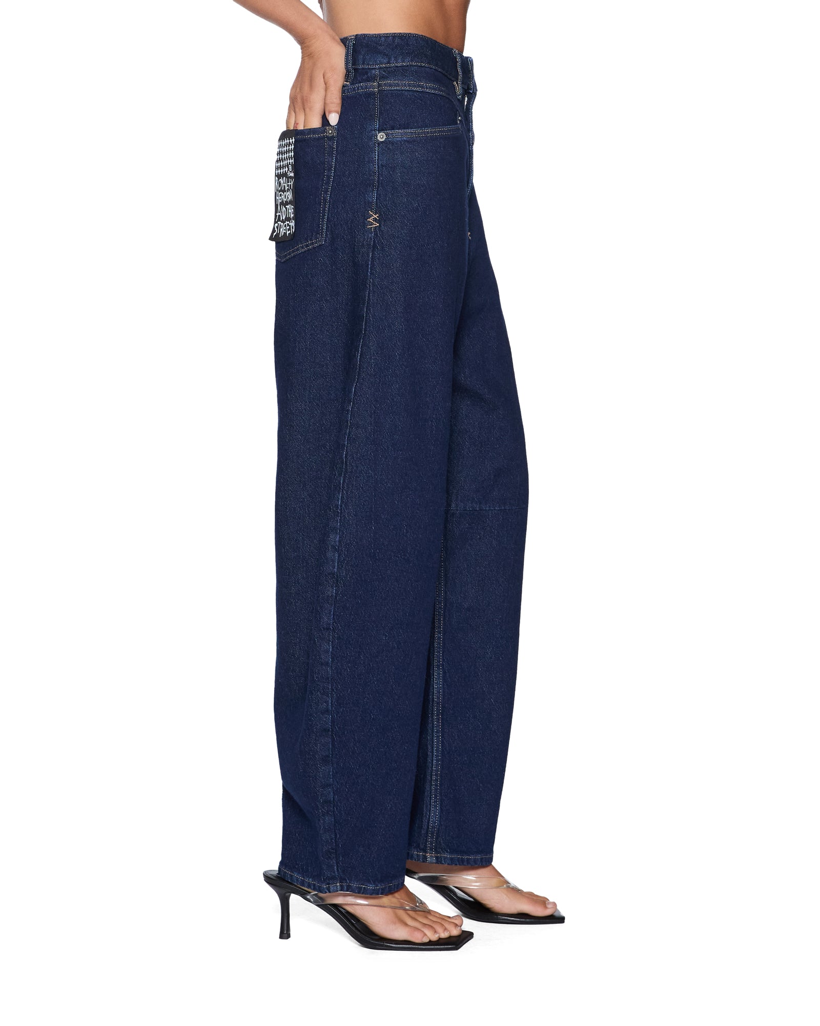 JEANS_BARRELJEANORIGINALRINSE_404_2048x.jpg
