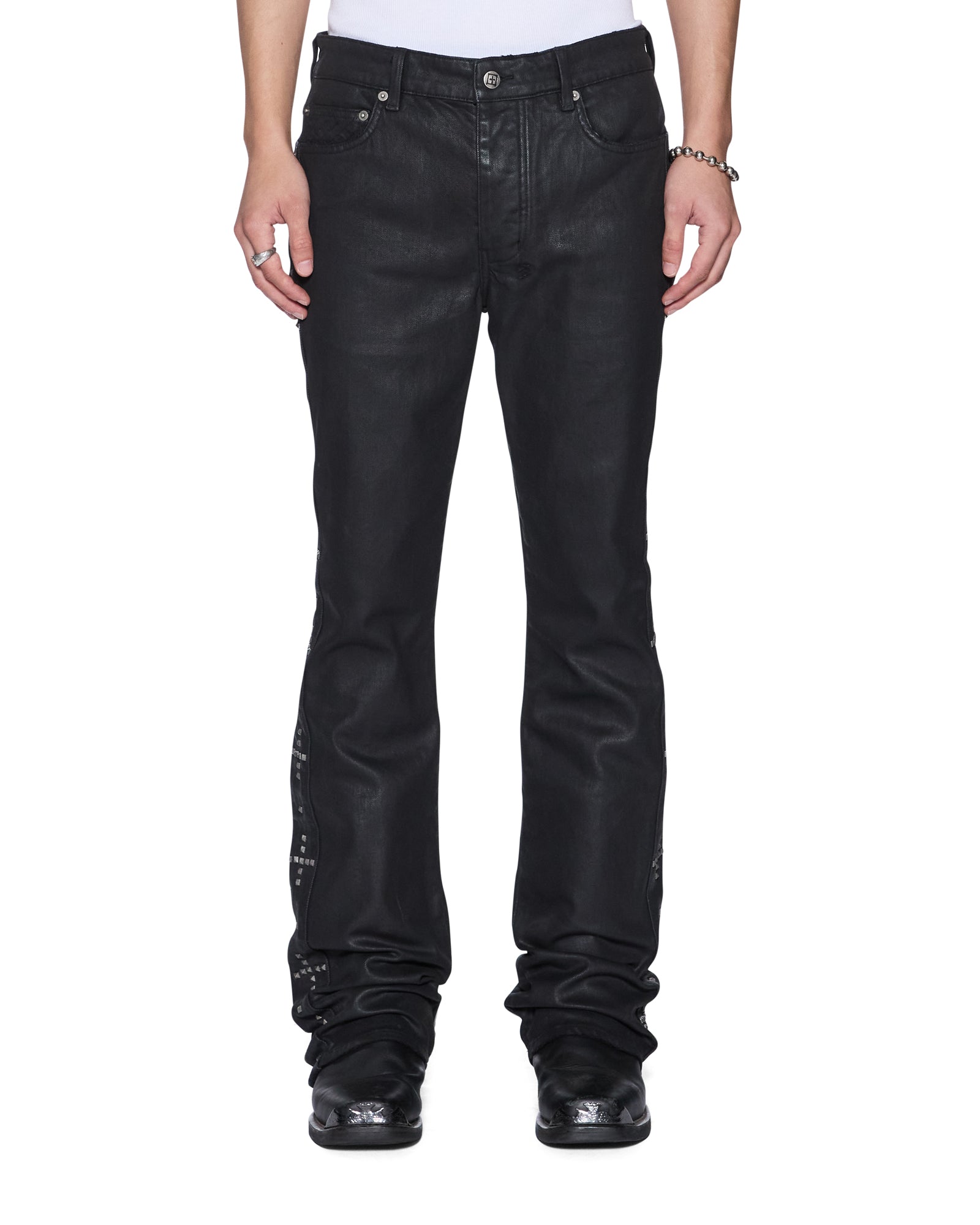 JEANS_BRONKOBACKSTAGEBLACKSTUDDED_482_2048x.jpg