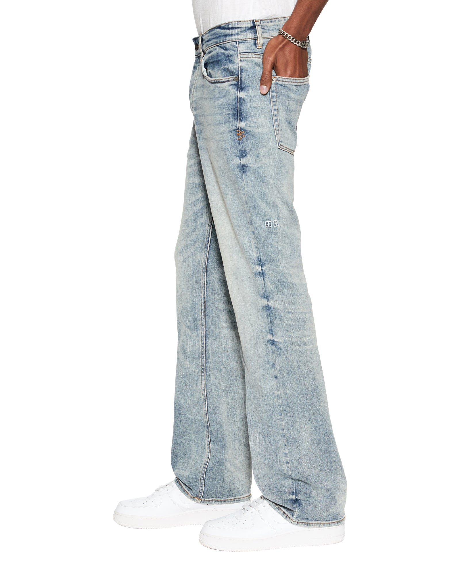 JEANS_BRONKOPUREDYNAMITE_1384_2048x.jpg