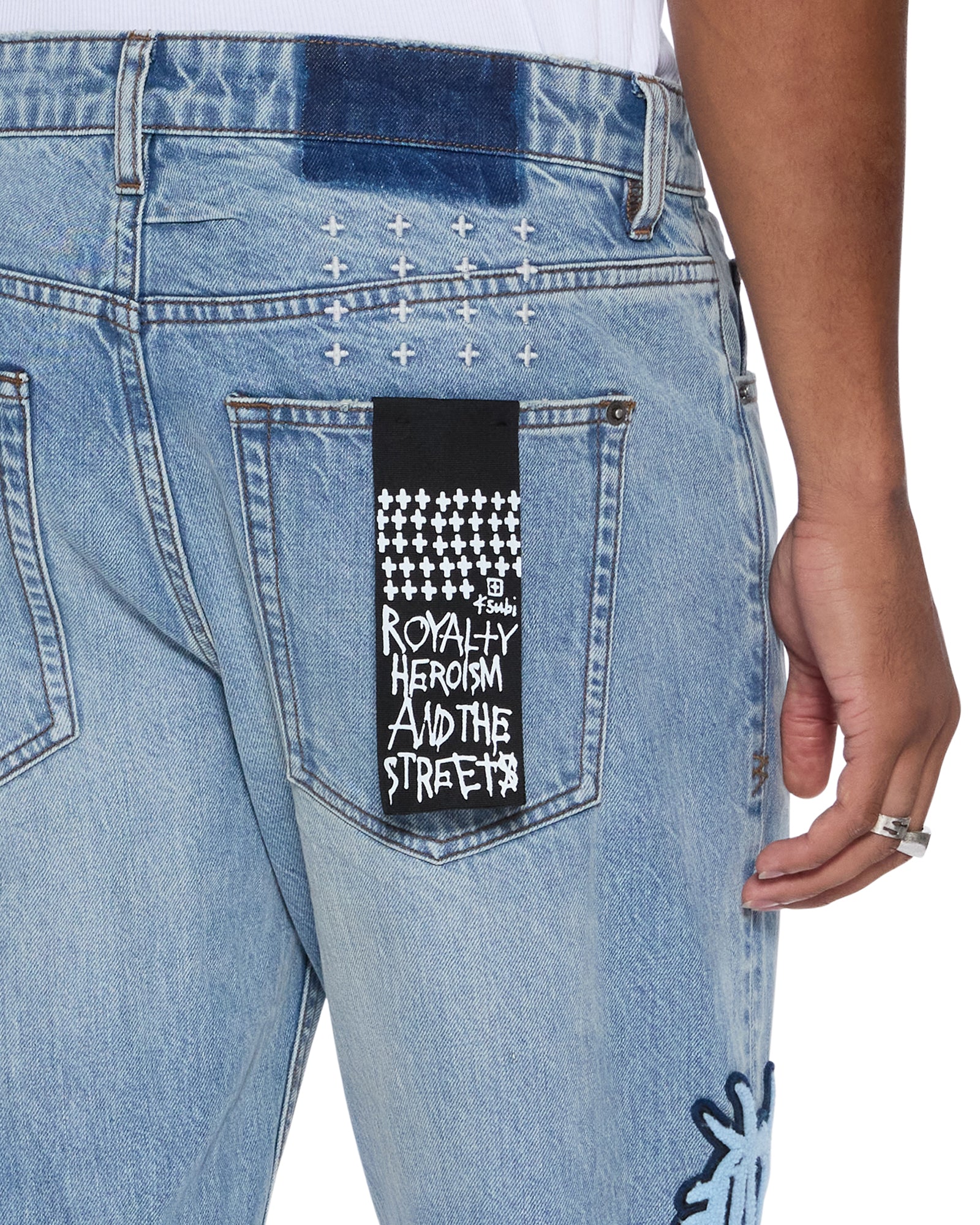 JEANS_BRONKOSTRIKERPATCHED_248_2048x.jpg