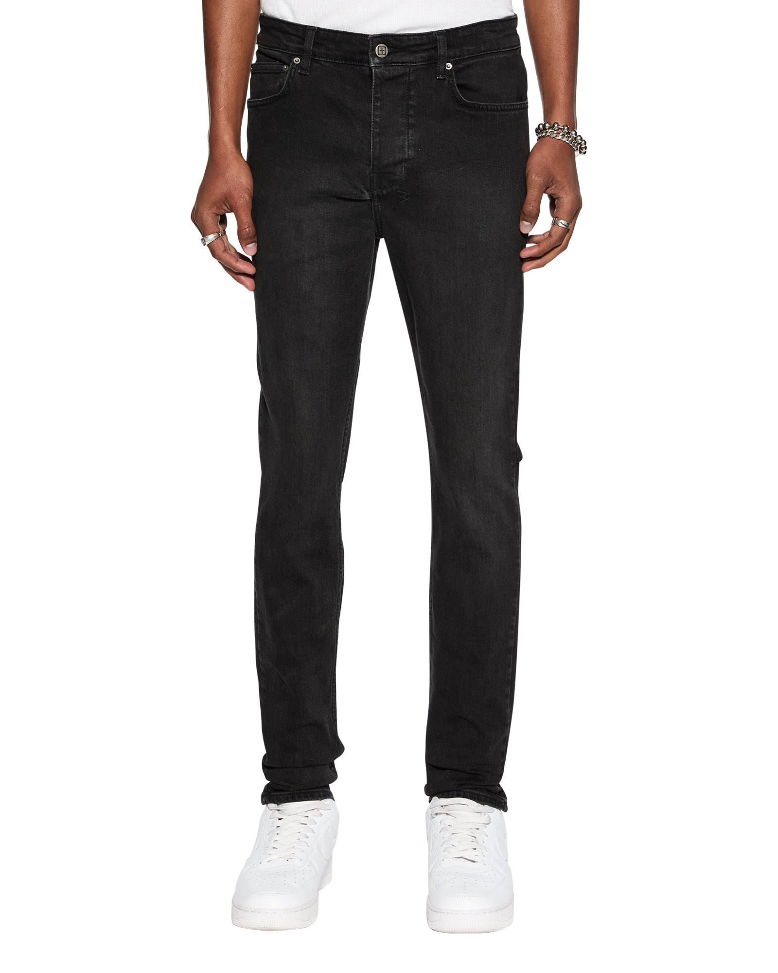 JEANS_CHITCHKROW_668_2048x.jpg