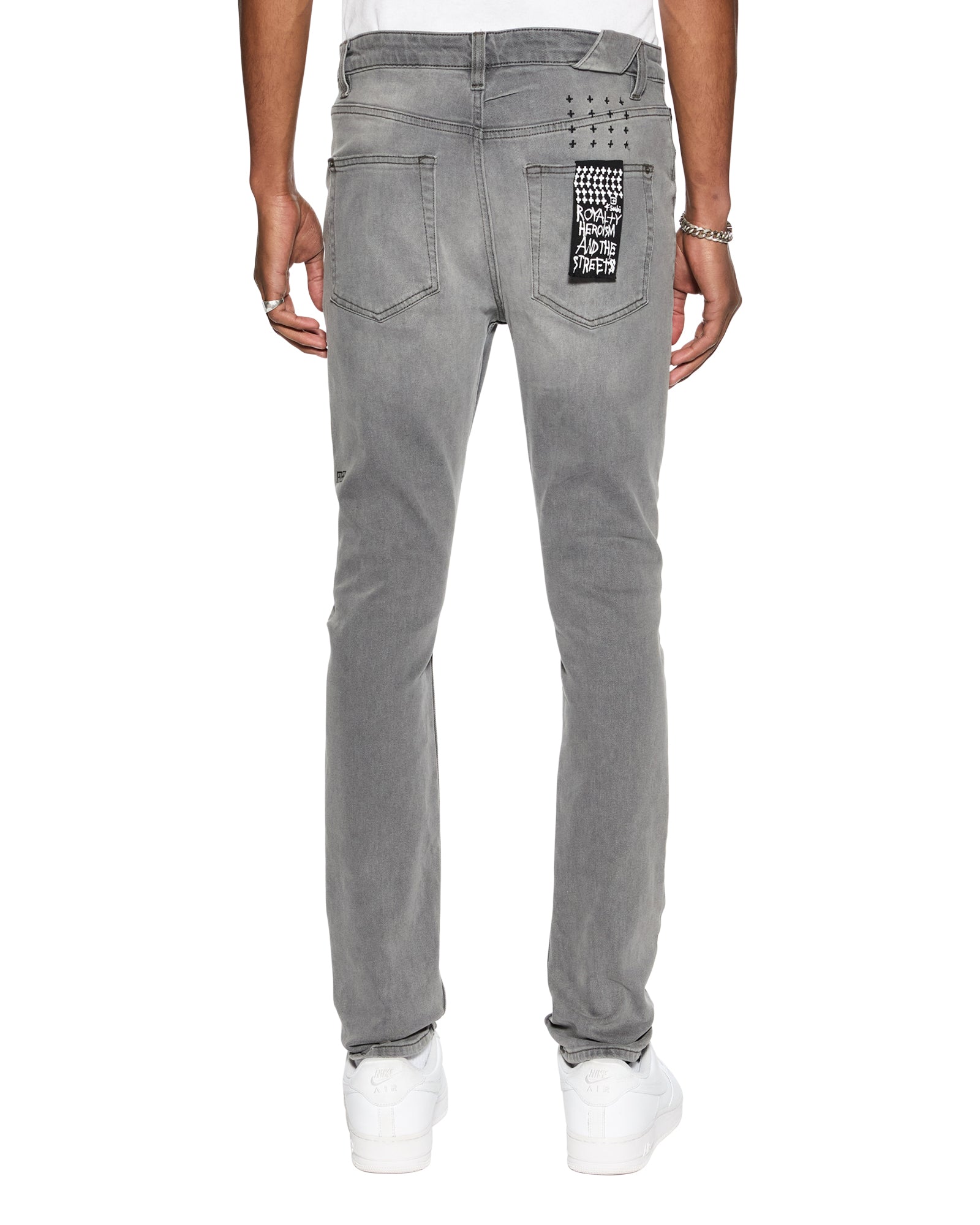 JEANS_CHITCHPRODIGY_627_2048x.jpg