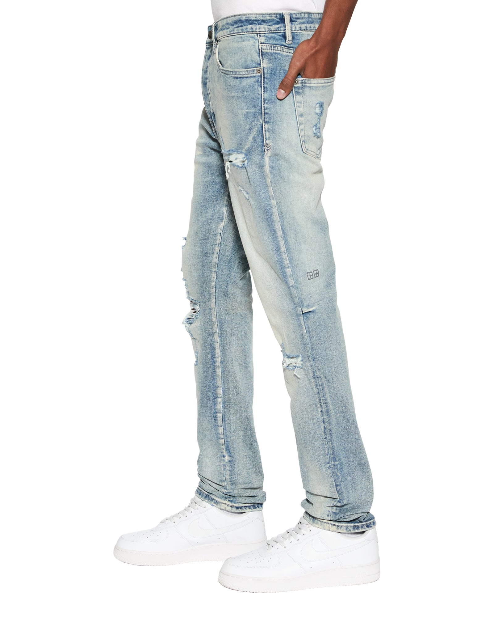 JEANS_CHITCHPUNKBLUETHRASHED_364_2048x.jpg
