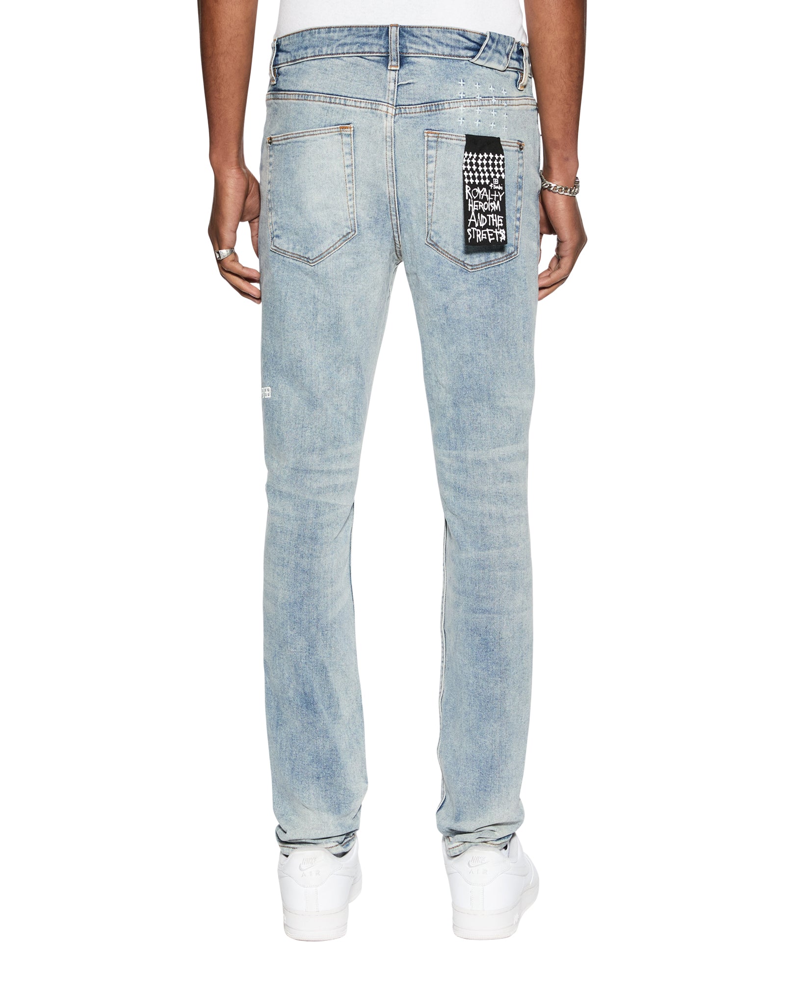 JEANS_CHITCHPUREDYNAMITE_417_2048x.jpg