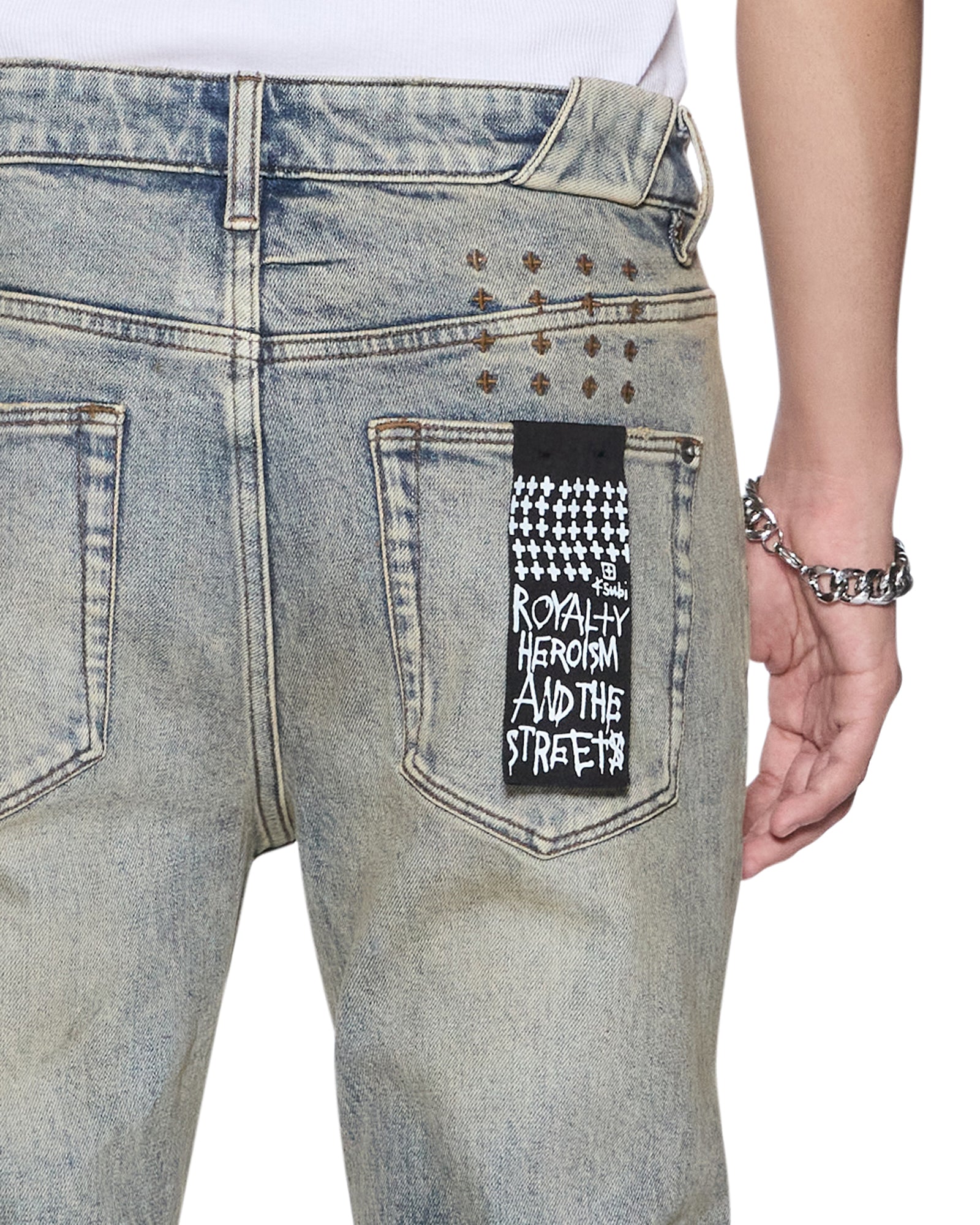 JEANS_CHITCHSTATUREBLUETRAHEDIDOLS_501_2048x.jpg
