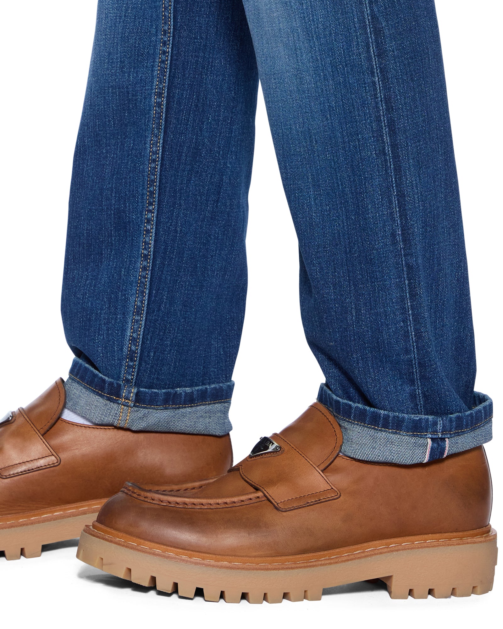 JEANS_CHITCH_LA-BLUE_2538_2048x.jpg