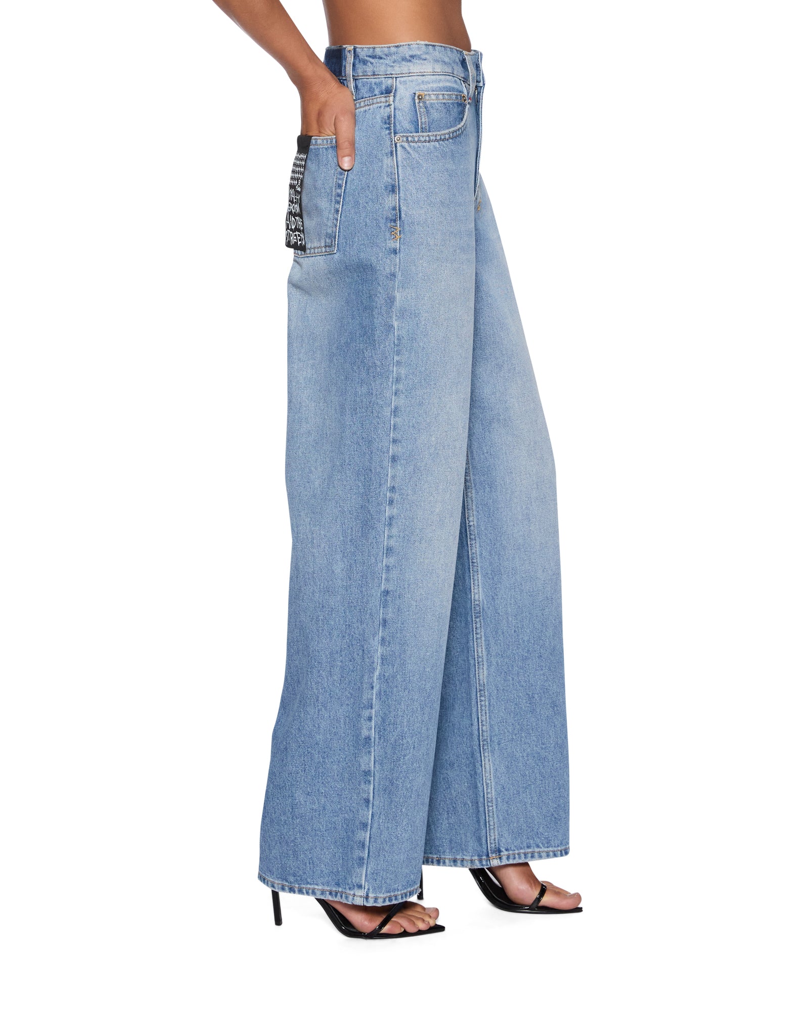 JEANS_EMPIREJEANHORIZON_301_123038b6-d964-4289-9033-9059294b7d06_2048x.jpg