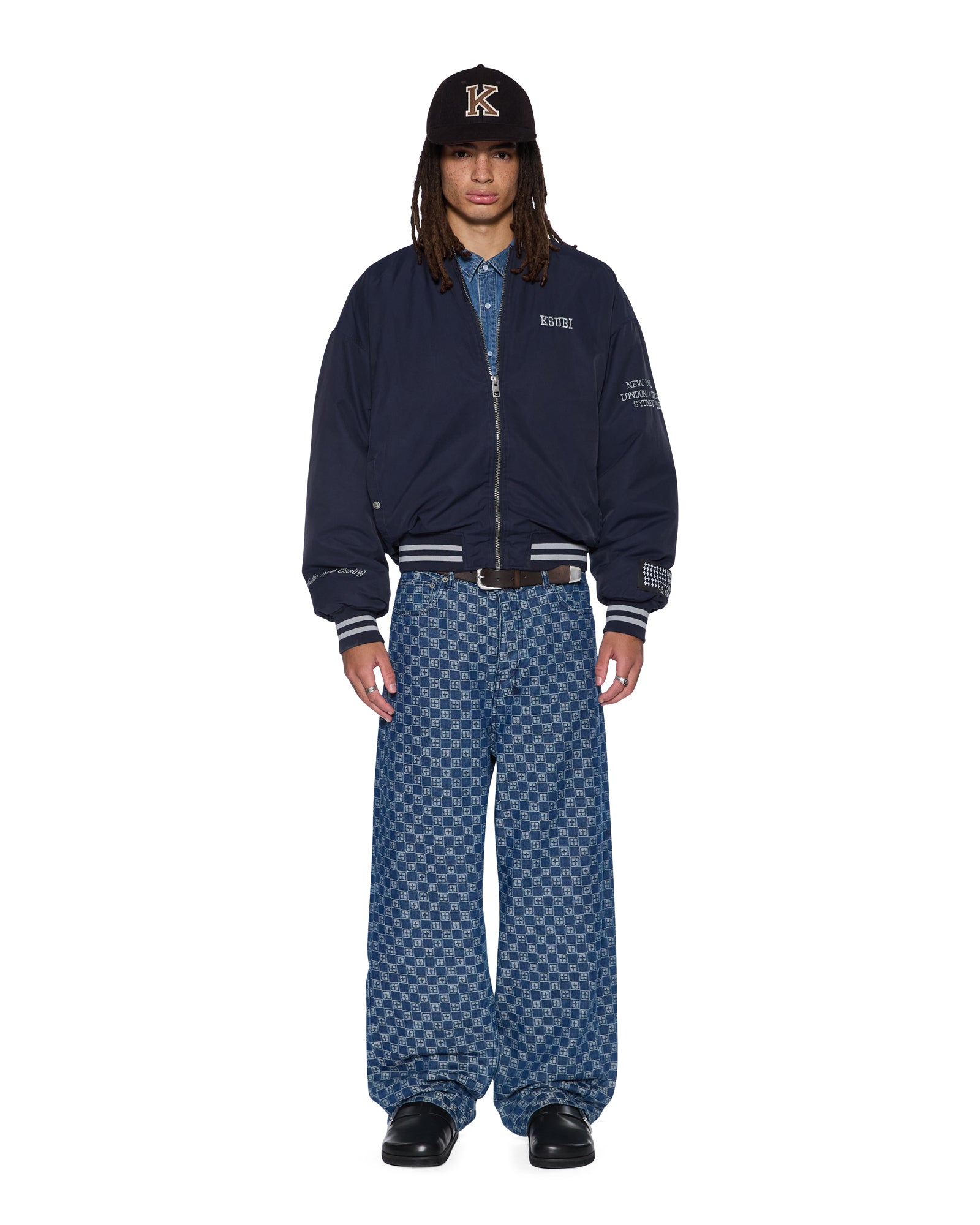 JEANS_MAXXKLASSIK_1650_2048x.jpg