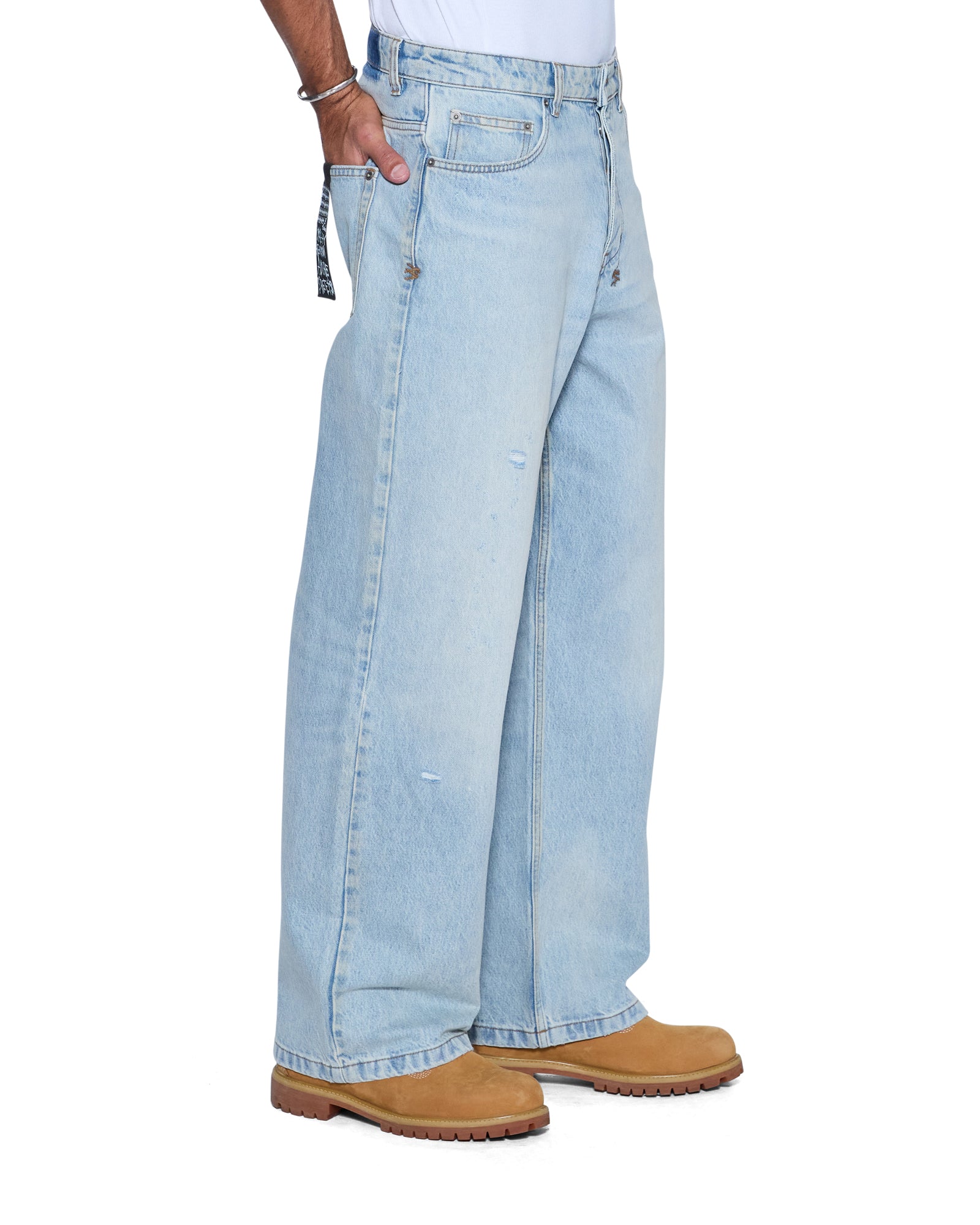 JEANS_MAXXKRYSTALBLUE_332_2048x.jpg