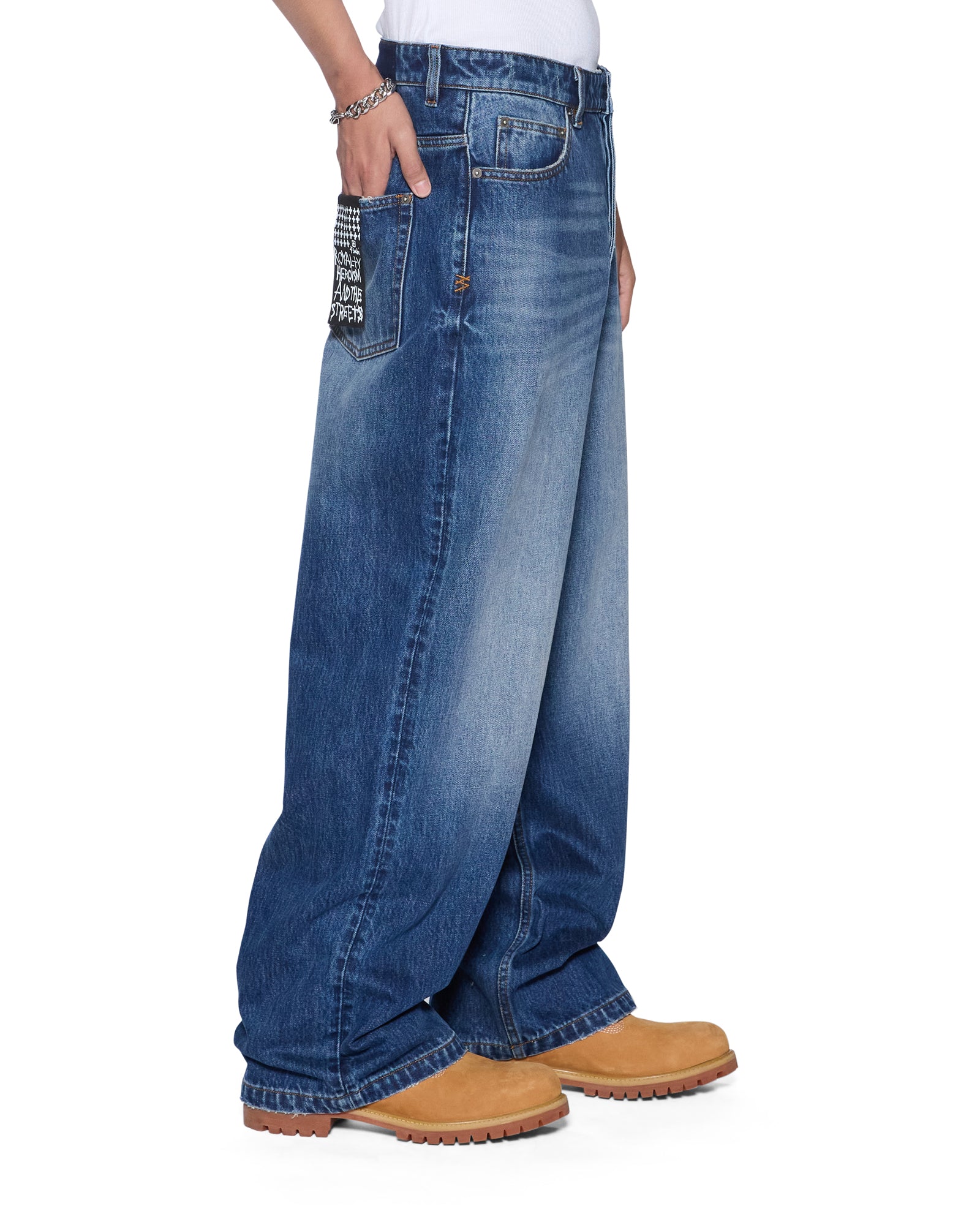 JEANS_MAXXVINTAGEBLUE_146_2048x.jpg