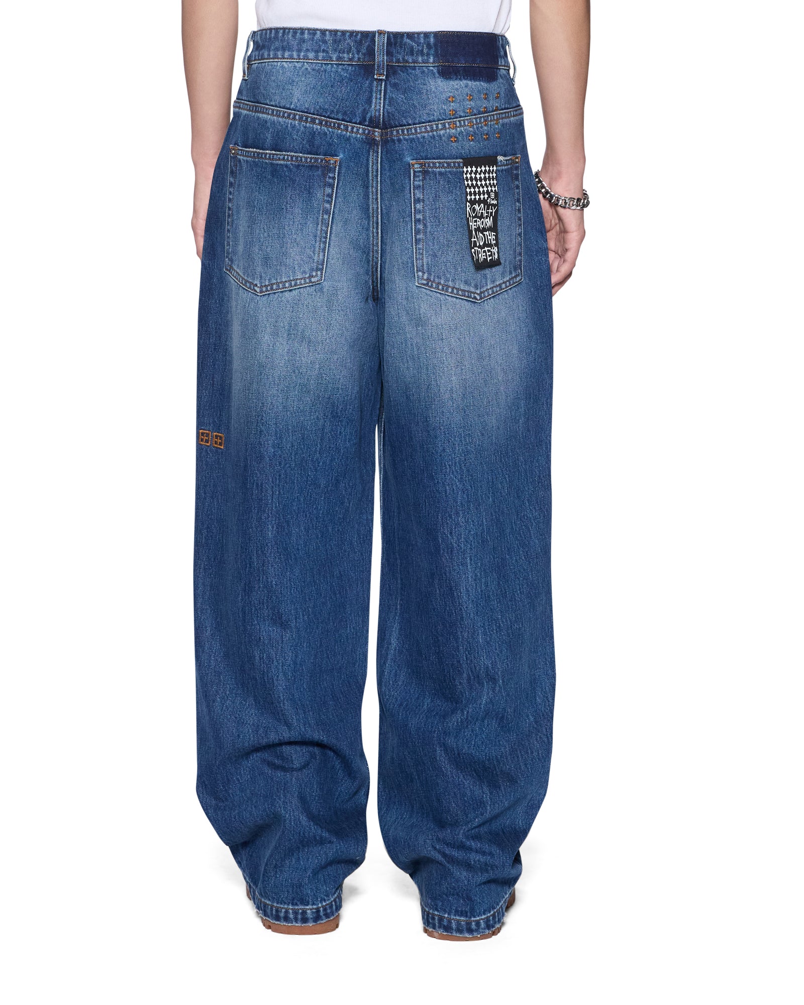 JEANS_MAXXVINTAGEBLUE_150_2048x.jpg