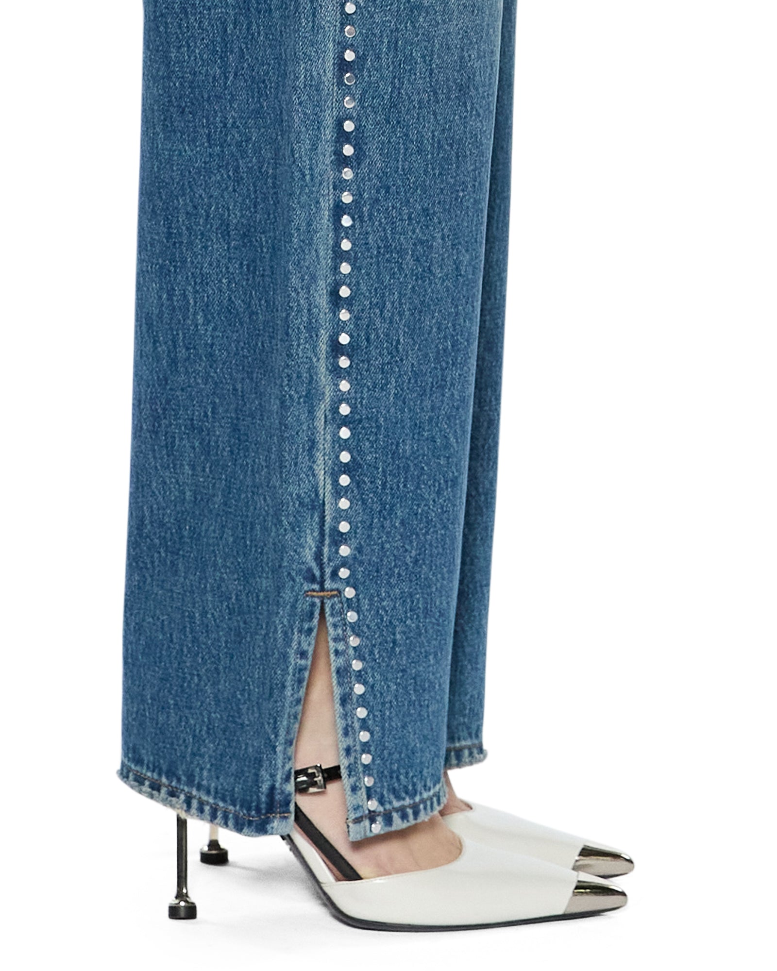 JEANS_PLAYBACKTEXASBLUESTUDDED_211_2048x.jpg