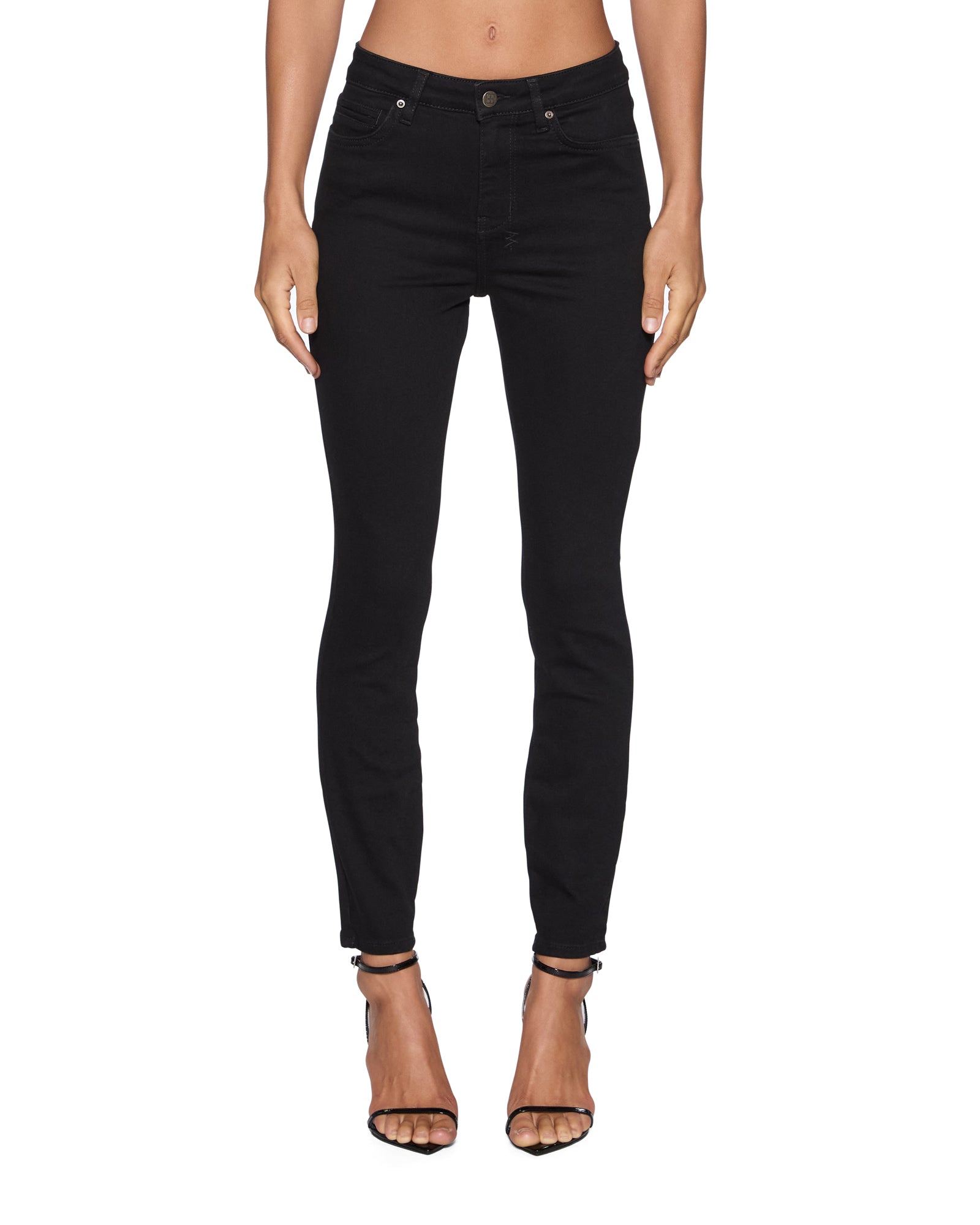 JEANS_SPRAYONJETBLACK_232_2048x.jpg