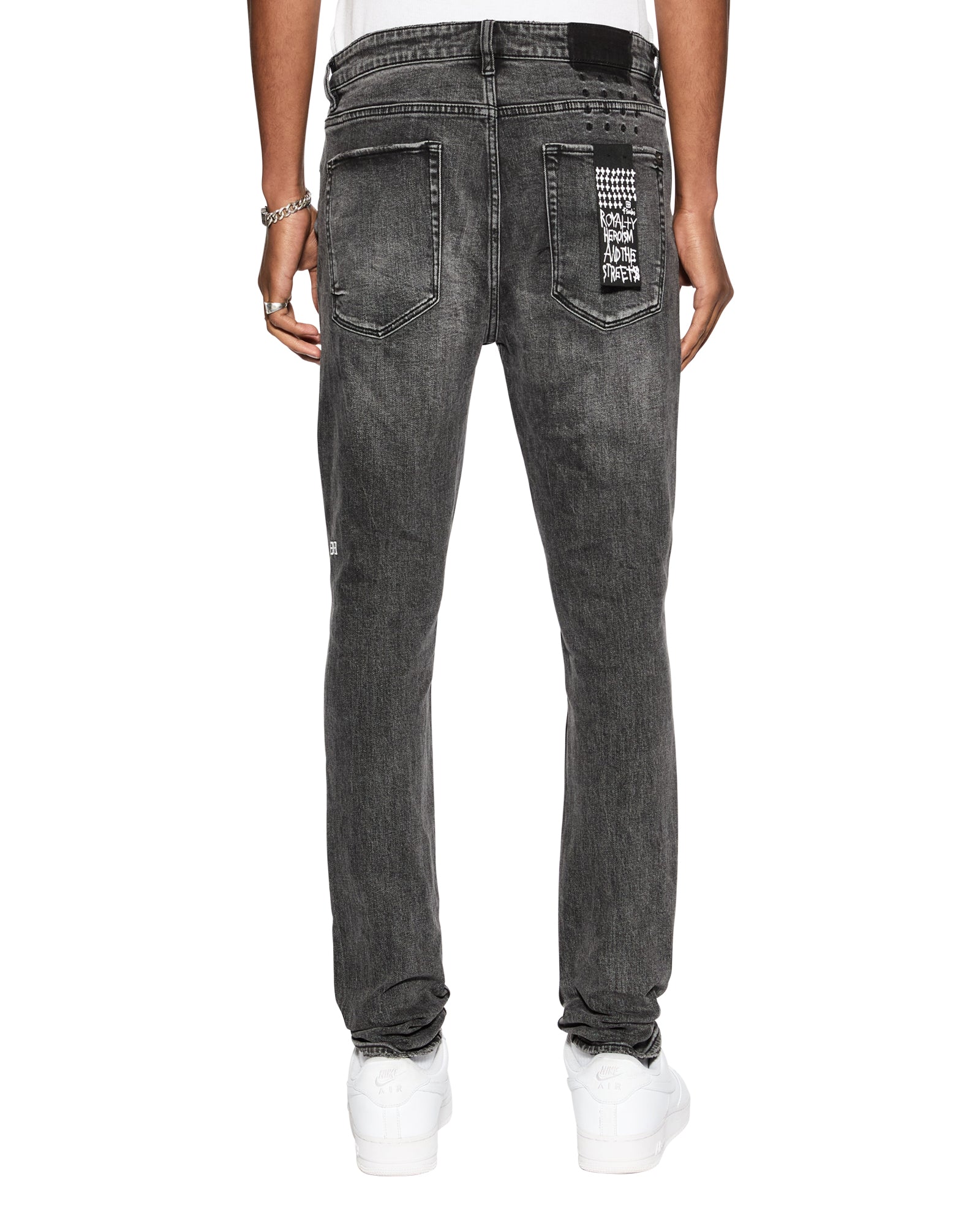 JEANS_VANWINKLEANGSTTRASHED_1363_2048x.jpg