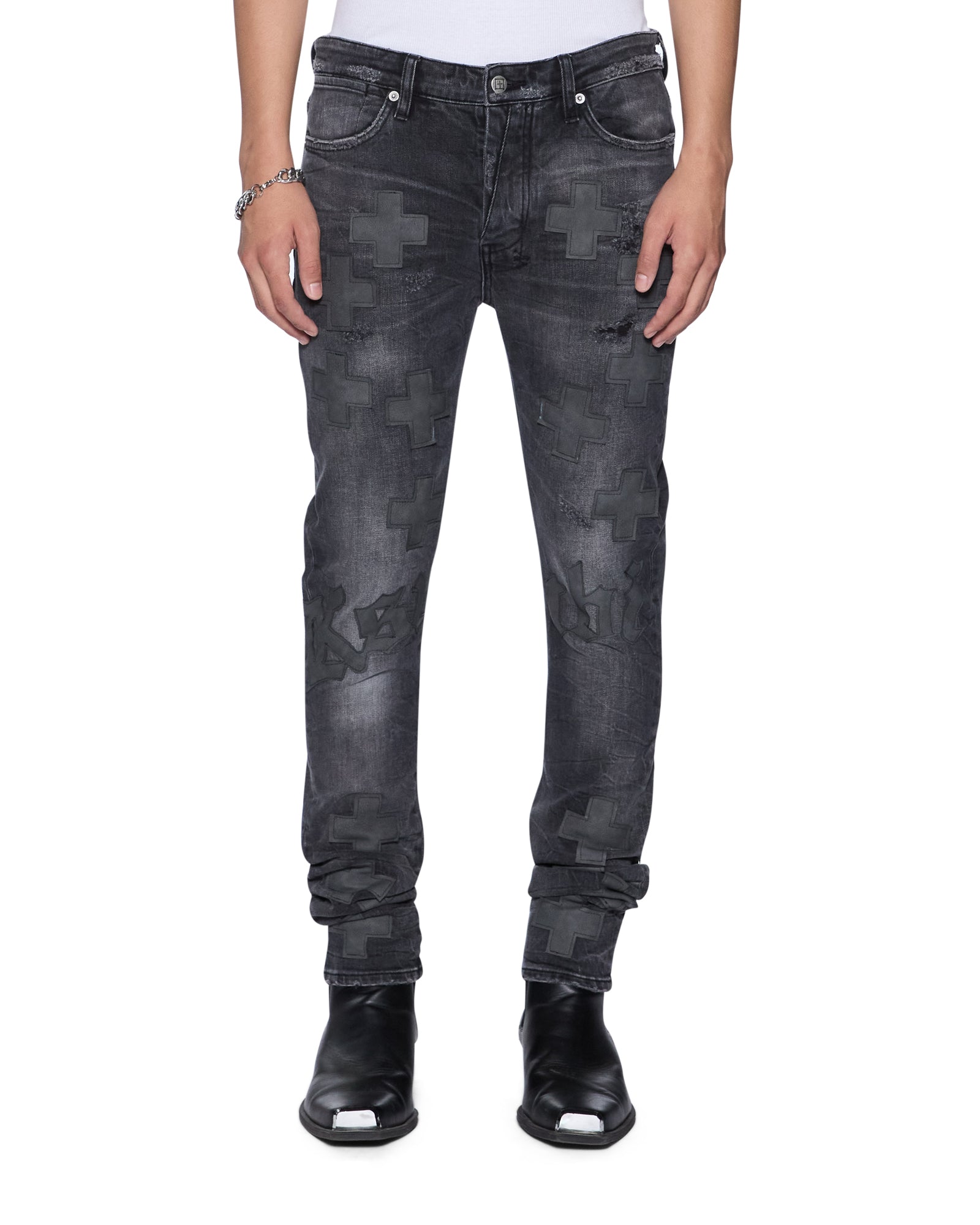 JEANS_VANWINKLEBLAKKMETALIDOLS_705_2048x.jpg