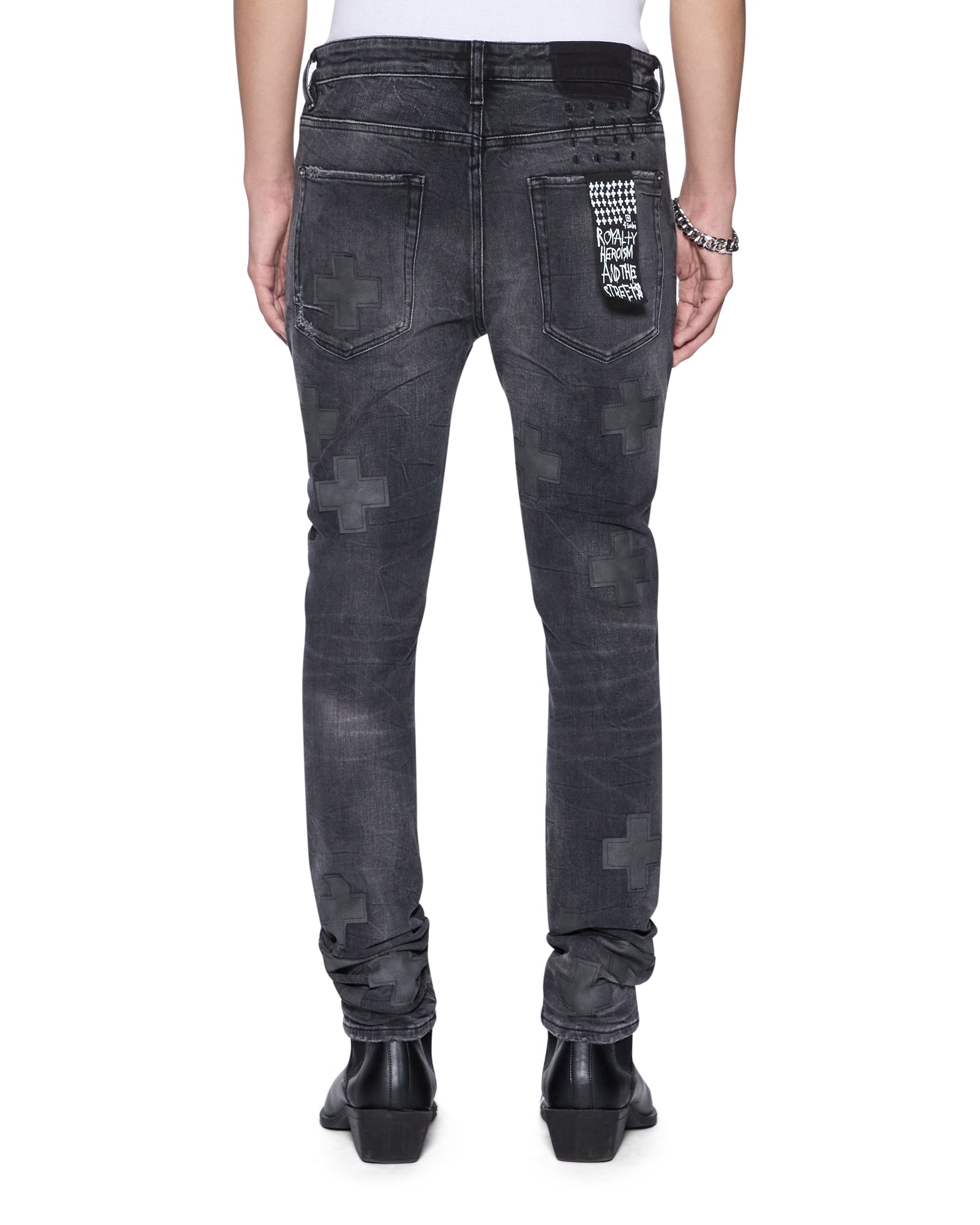 JEANS_VANWINKLEBLAKKMETALIDOLS_710_2048x.jpg