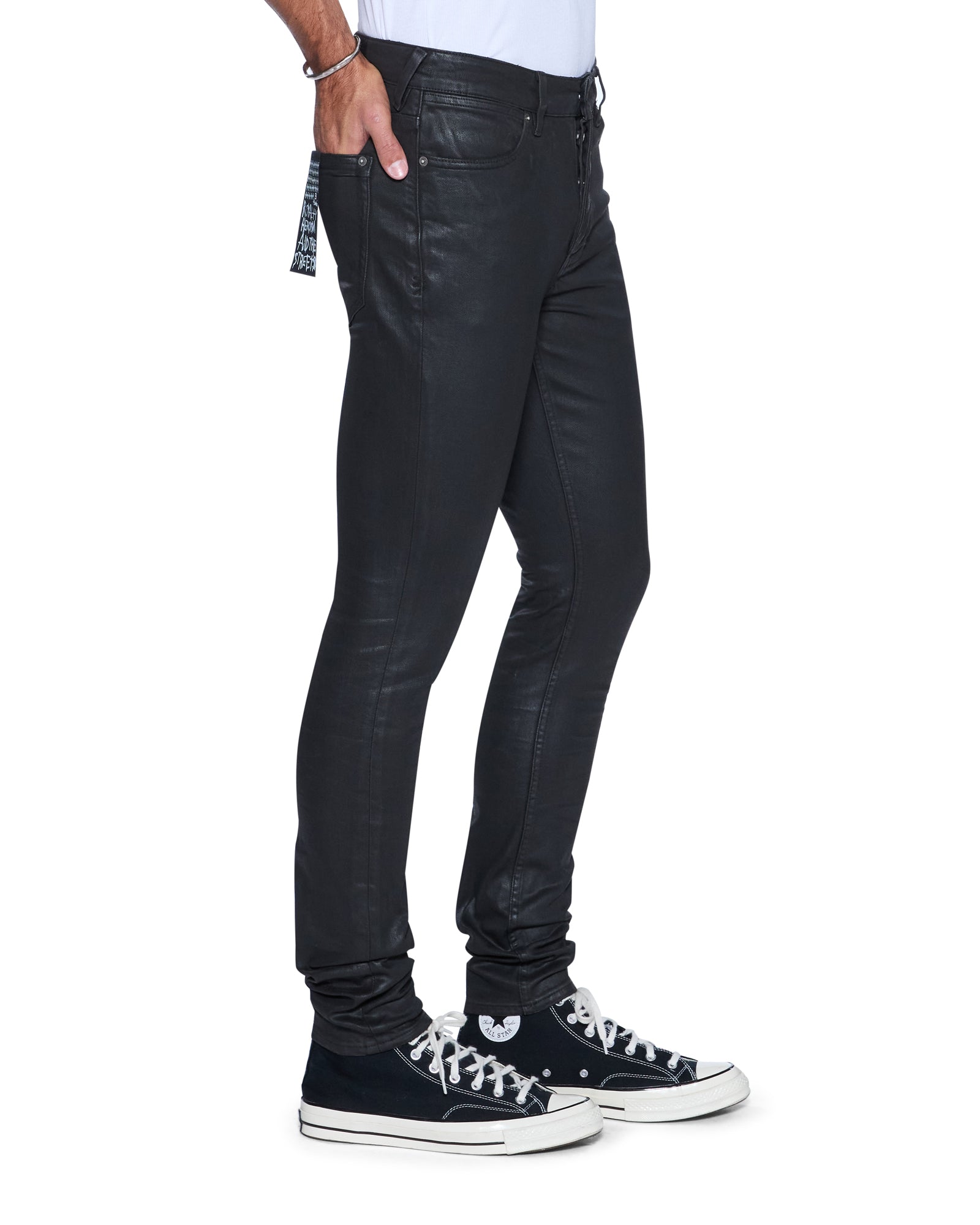 JEANS_VANWINKLEMAINSTAGE_165_2048x.jpg