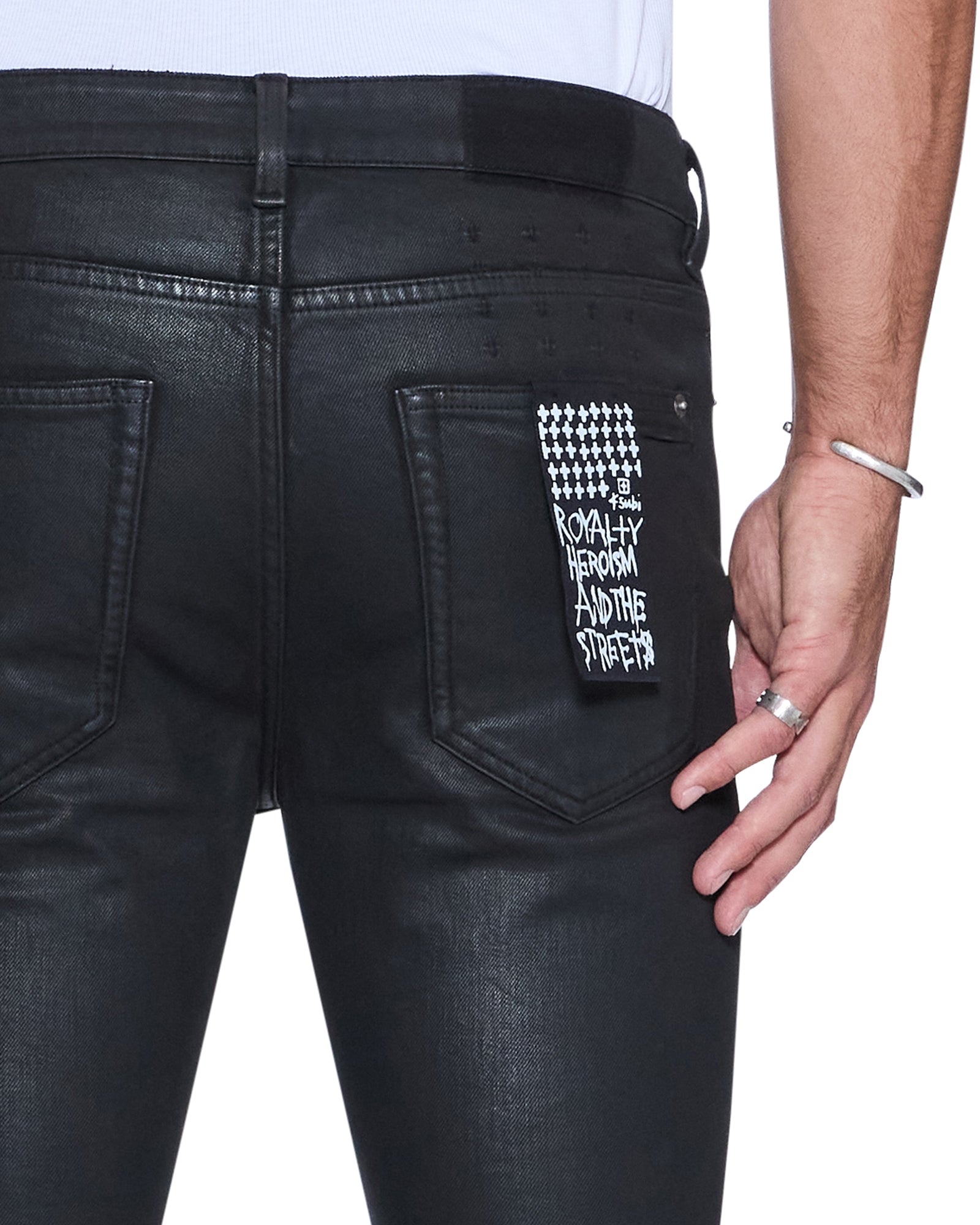 JEANS_VANWINKLEMAINSTAGE_168_2048x.jpg