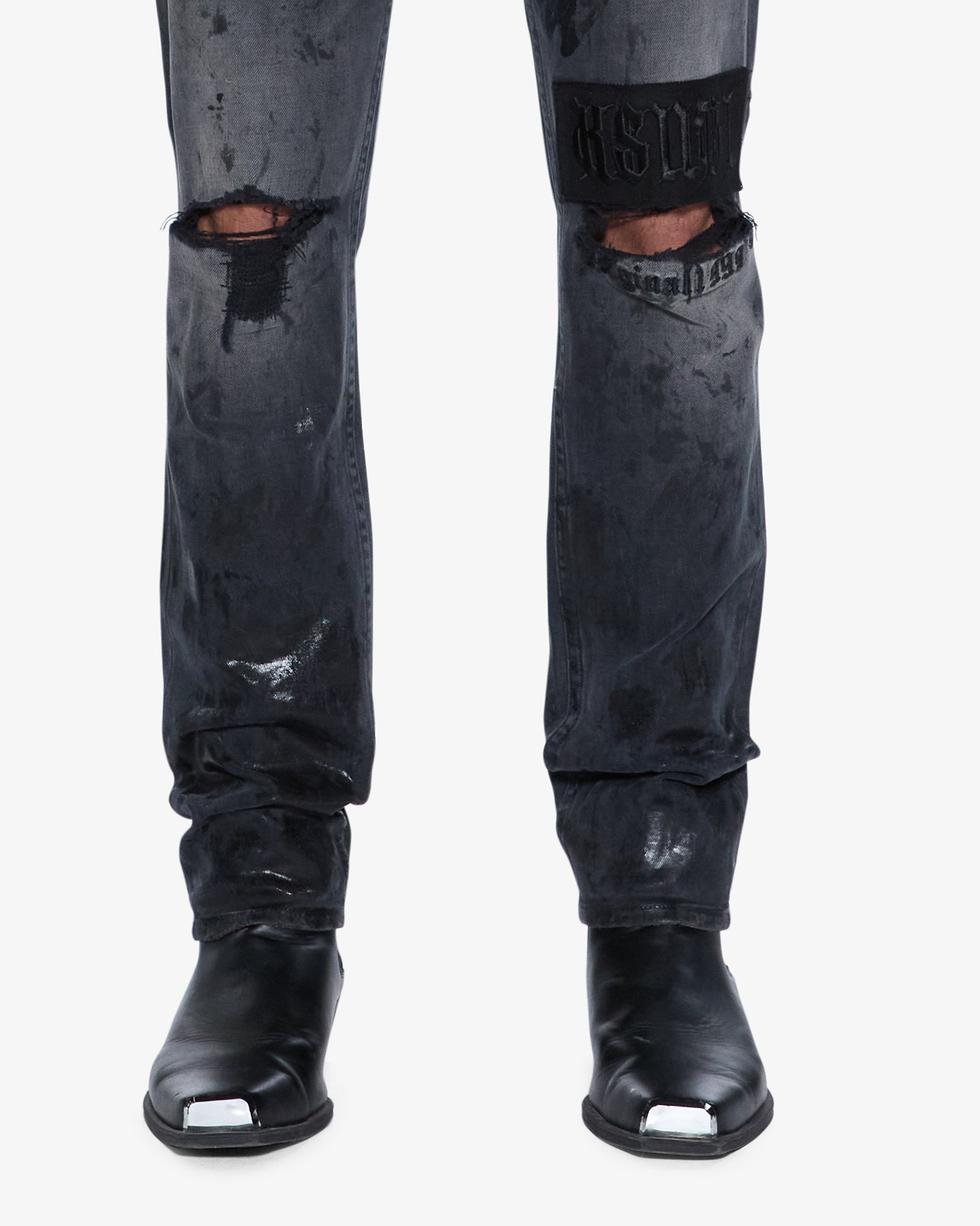 JEANS_chitchpowdergreypraying_024_2048x.jpg