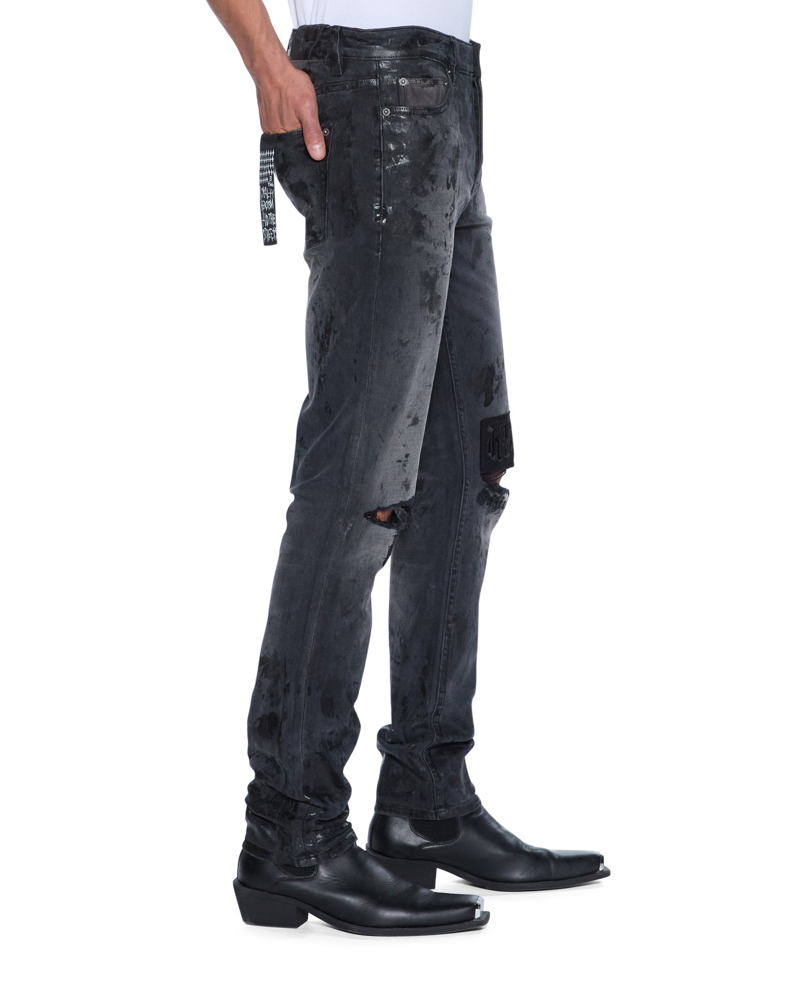 JEANS_chitchpowdergreypraying_027_2048x.jpg