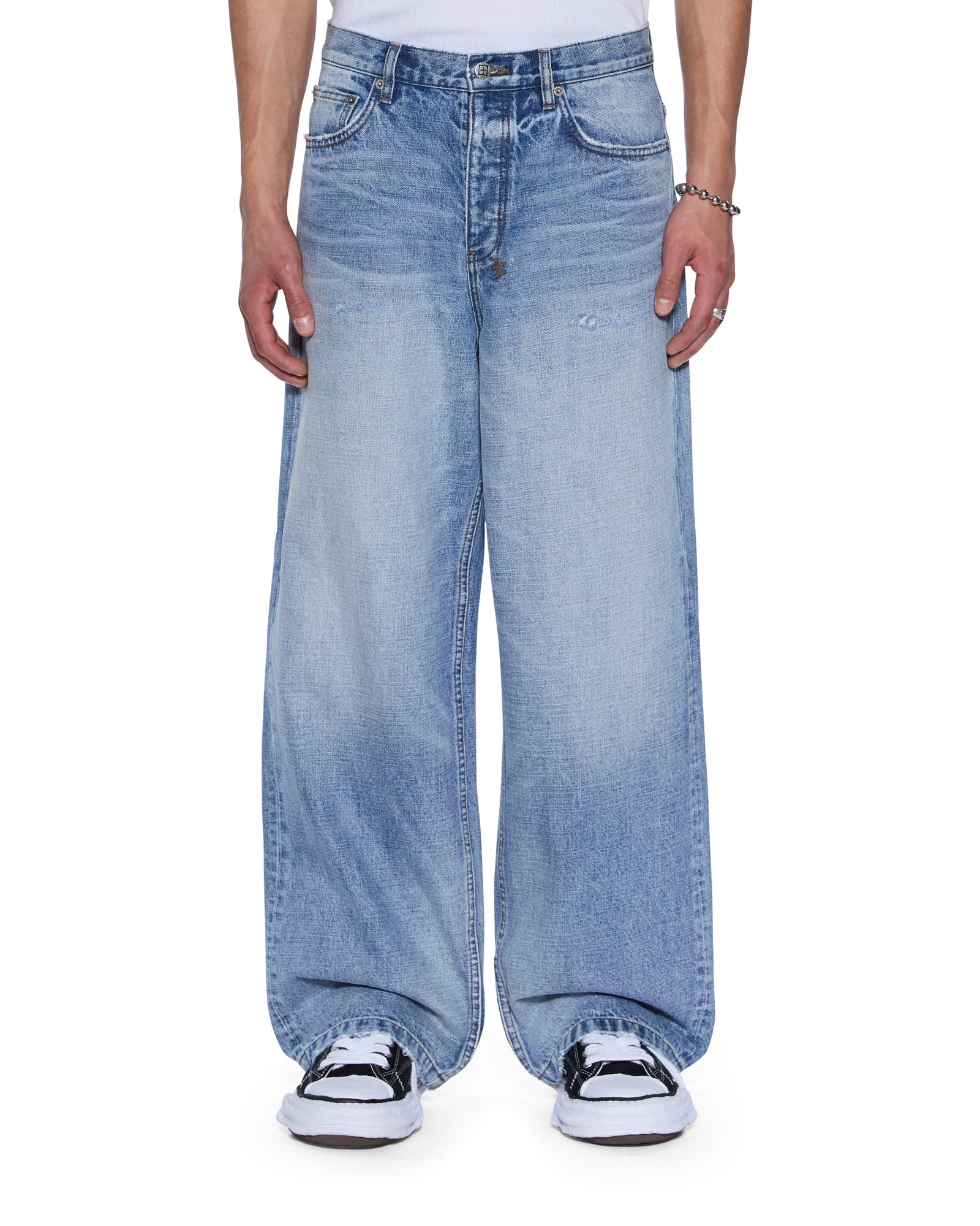 JEANS_maxxdakotablue_722_2048x.jpg