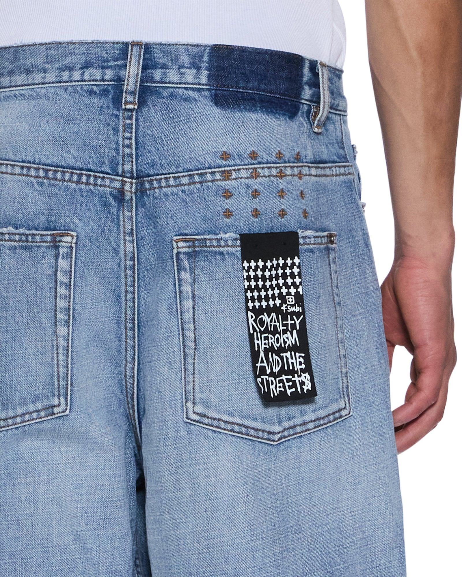 JEANS_maxxdakotablue_7301_2048x.jpg