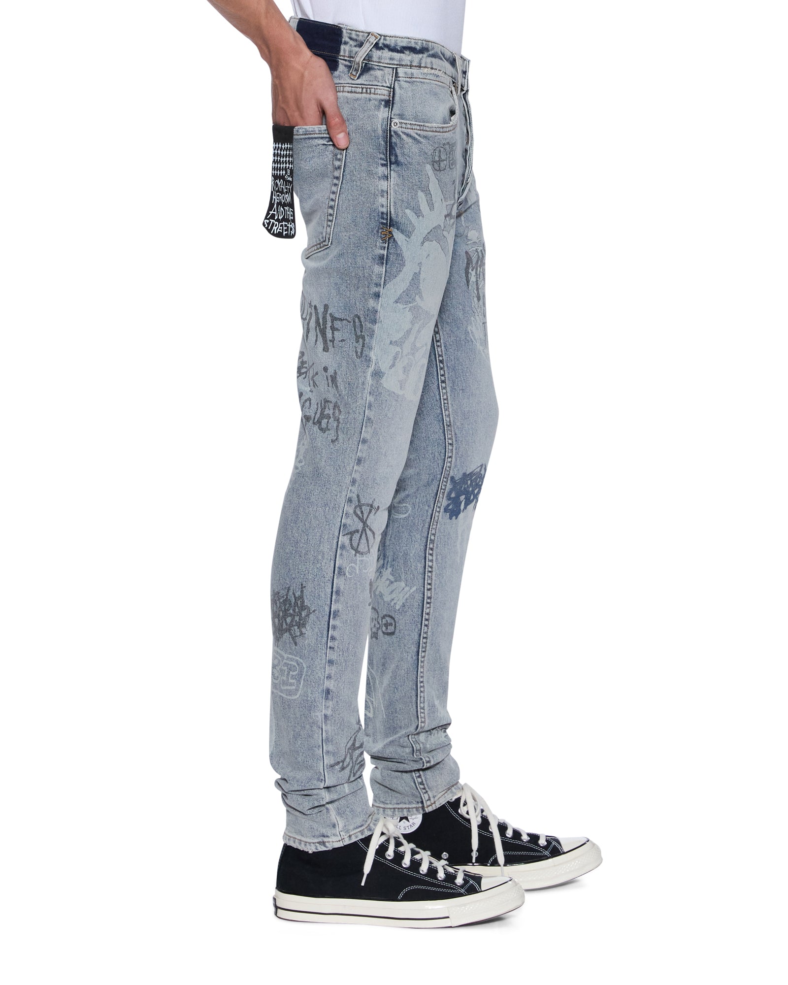 JEANS_maxxdakotablue_734_2048x.jpg