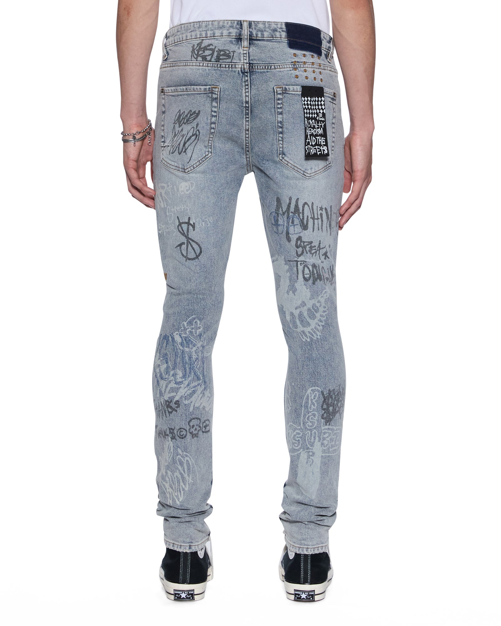 JEANS_maxxdakotablue_736_2048x.jpg